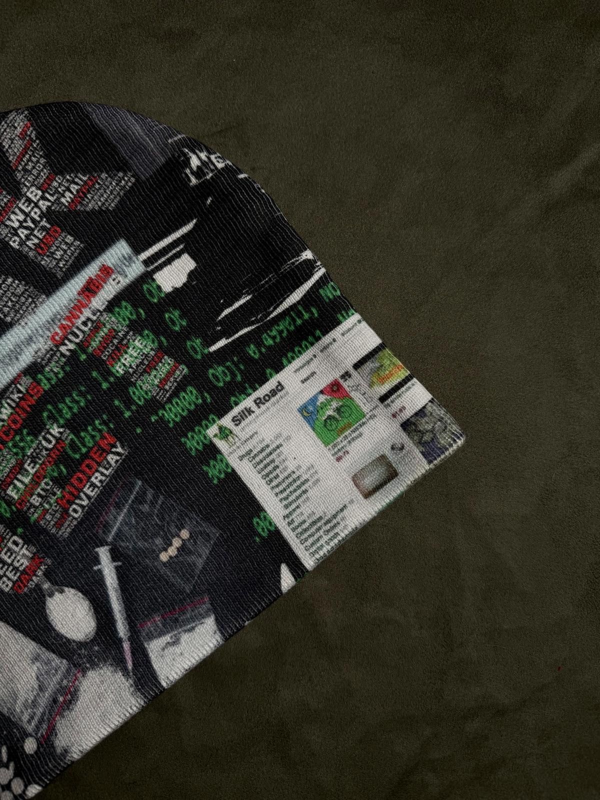 Other Reversible Cyberpunk Graphic No Cuff Knit Black Beanie Hat Size ONE SIZE - 4 Thumbnail