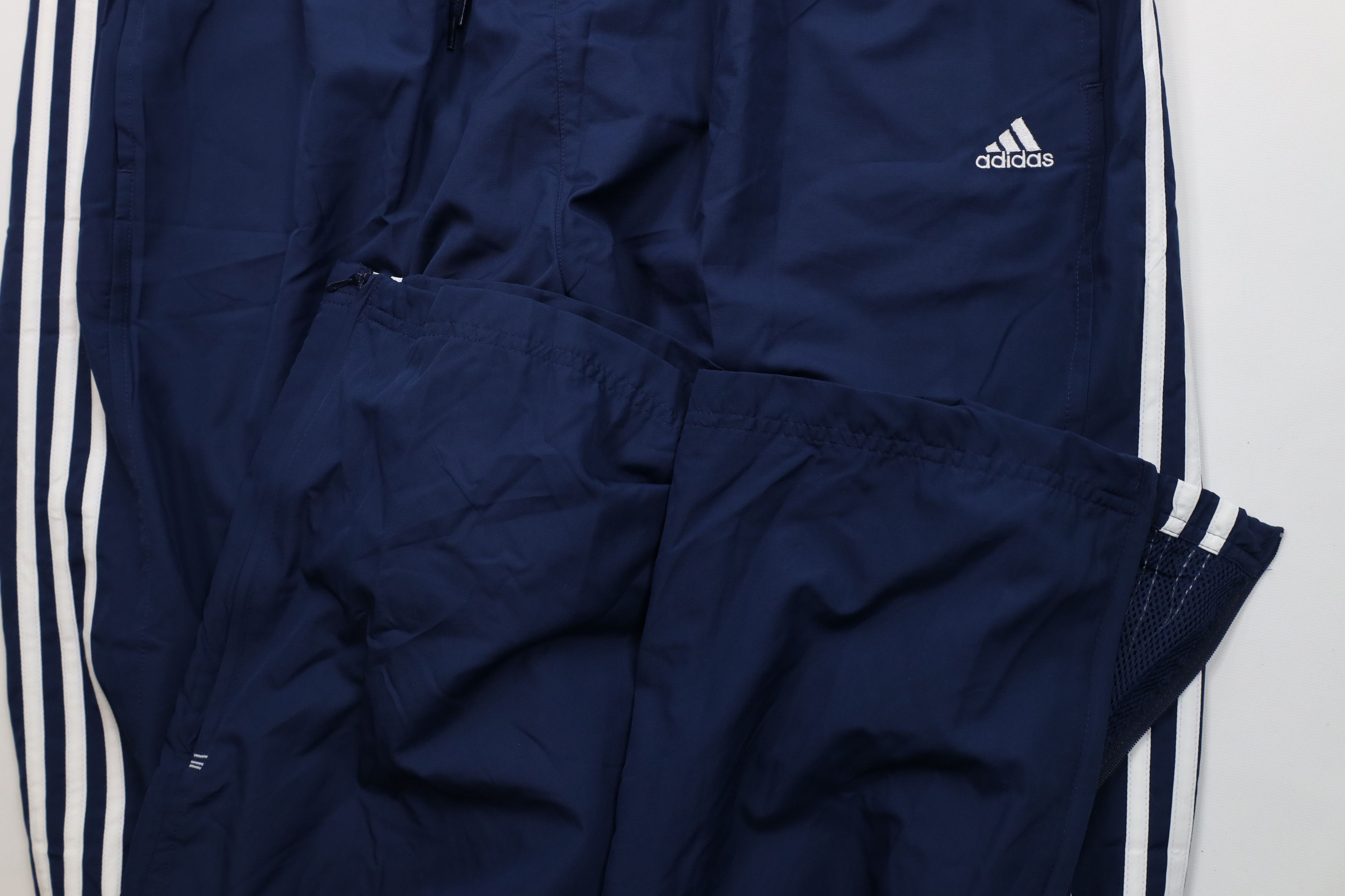 Adidas Vintage Y2K 2004 Adidas Lined Wide Leg Windbreaker Pants Size US 40 / EU 56 - 6 Thumbnail