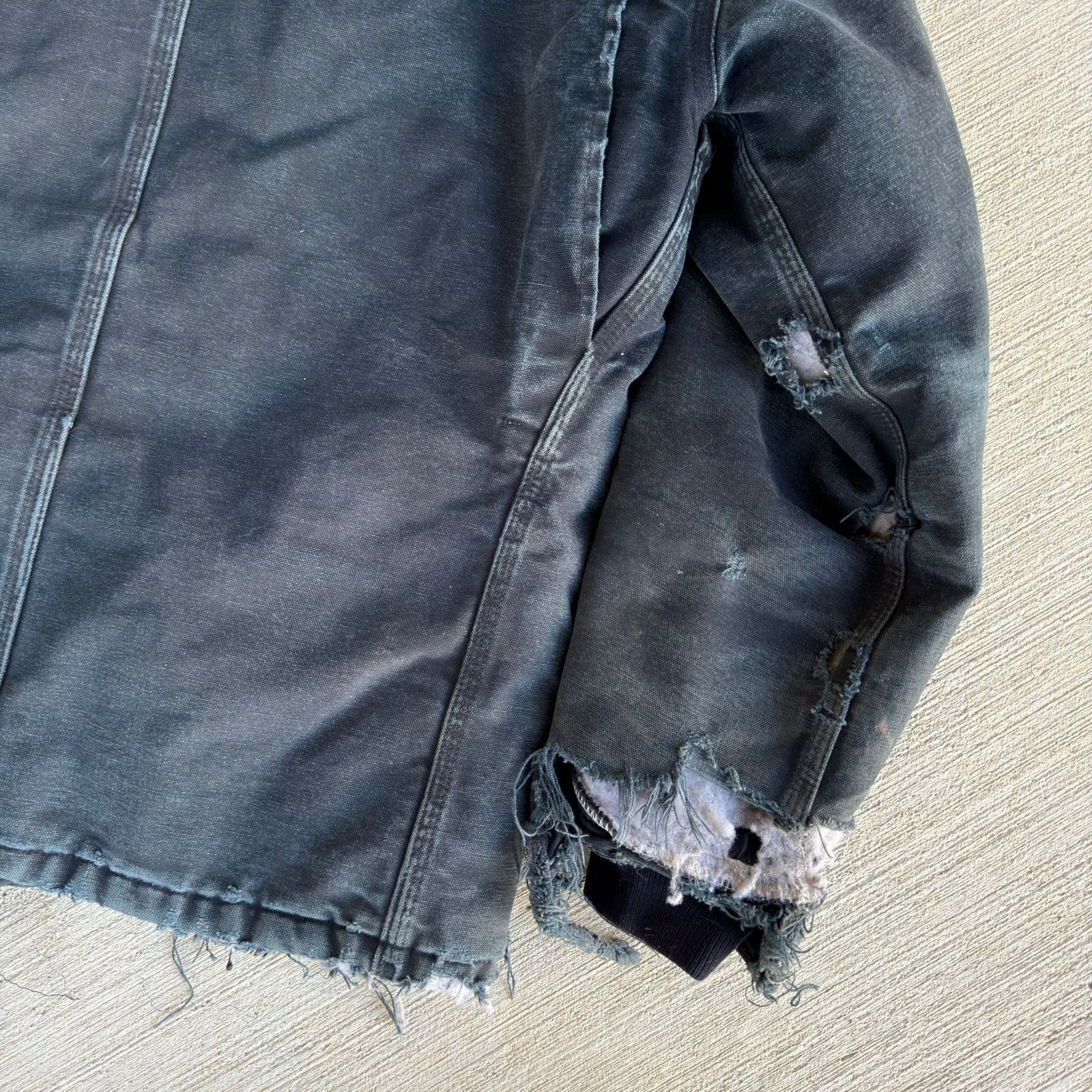 Carhartt × Vintage Carhartt C03 faded black arctic work wear jacket Size US M / EU 48-50 / 2 - 7 Thumbnail