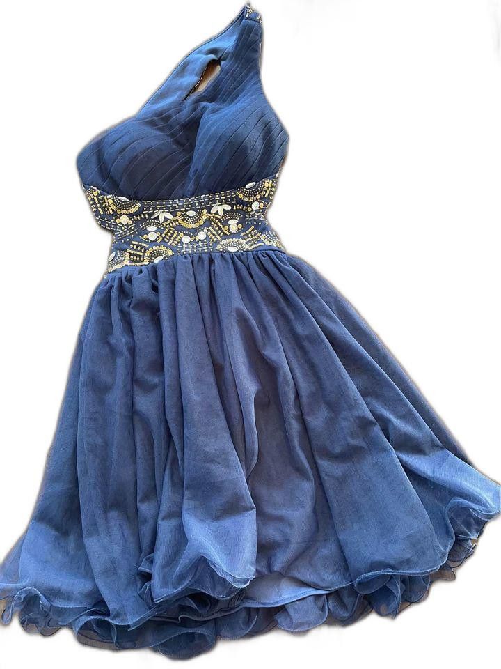 Designer Juniors Sz. 1 Blondie Nights Formal Dress Size M / US 6-8 / IT 42-44 - 1 Thumbnail