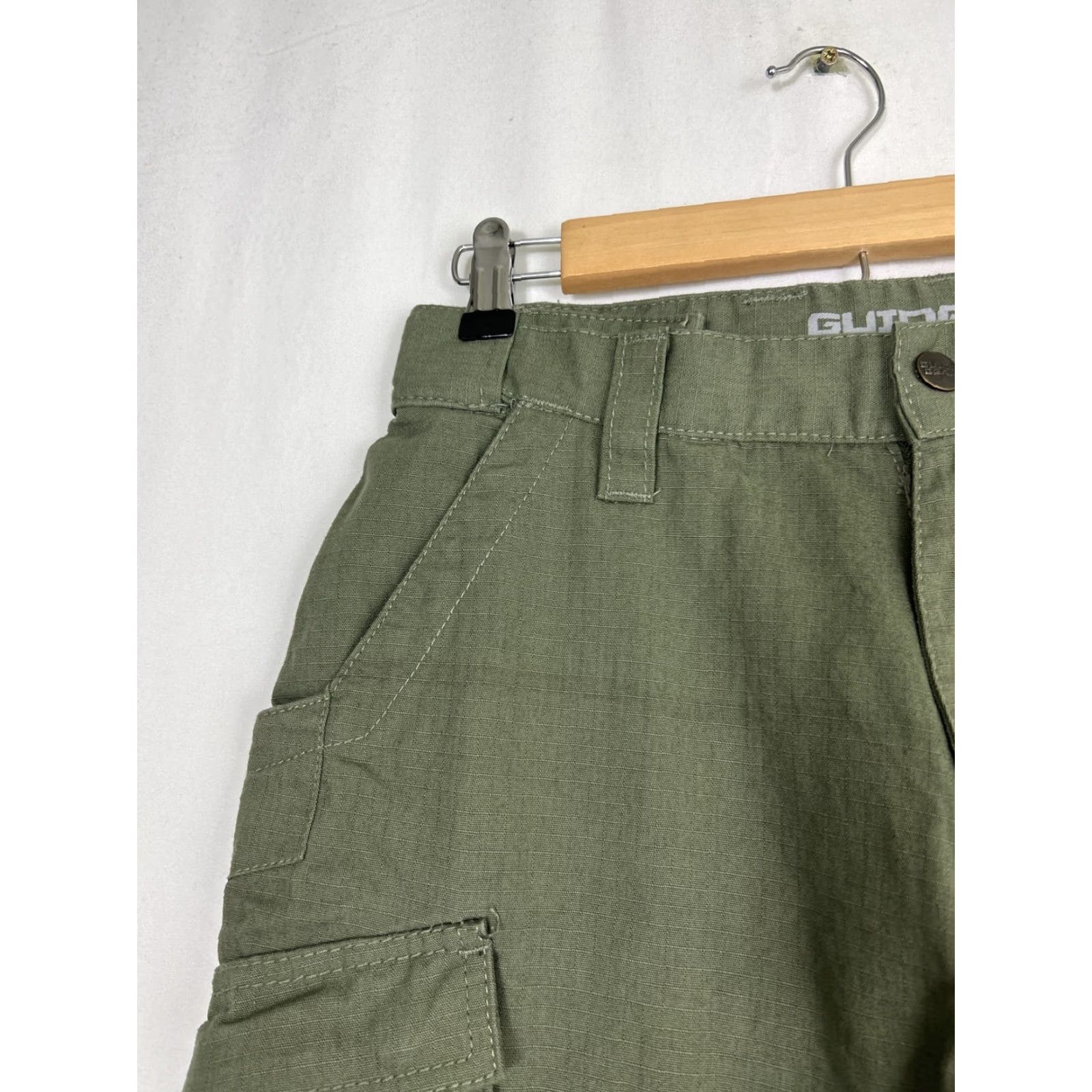 Vintage VINTAGE Guide Gear Cargo Shorts Army Green 30 Expendable Waist Rip Stop Men Size US 30 / EU 46 - 4 Thumbnail