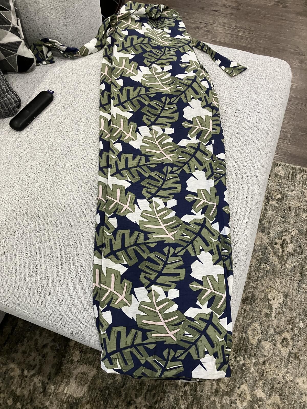 Other NWT Leaf Print Short Sleeve Jumpsuit with Belt Size 28" / US 6 / IT 42 - 9 Thumbnail