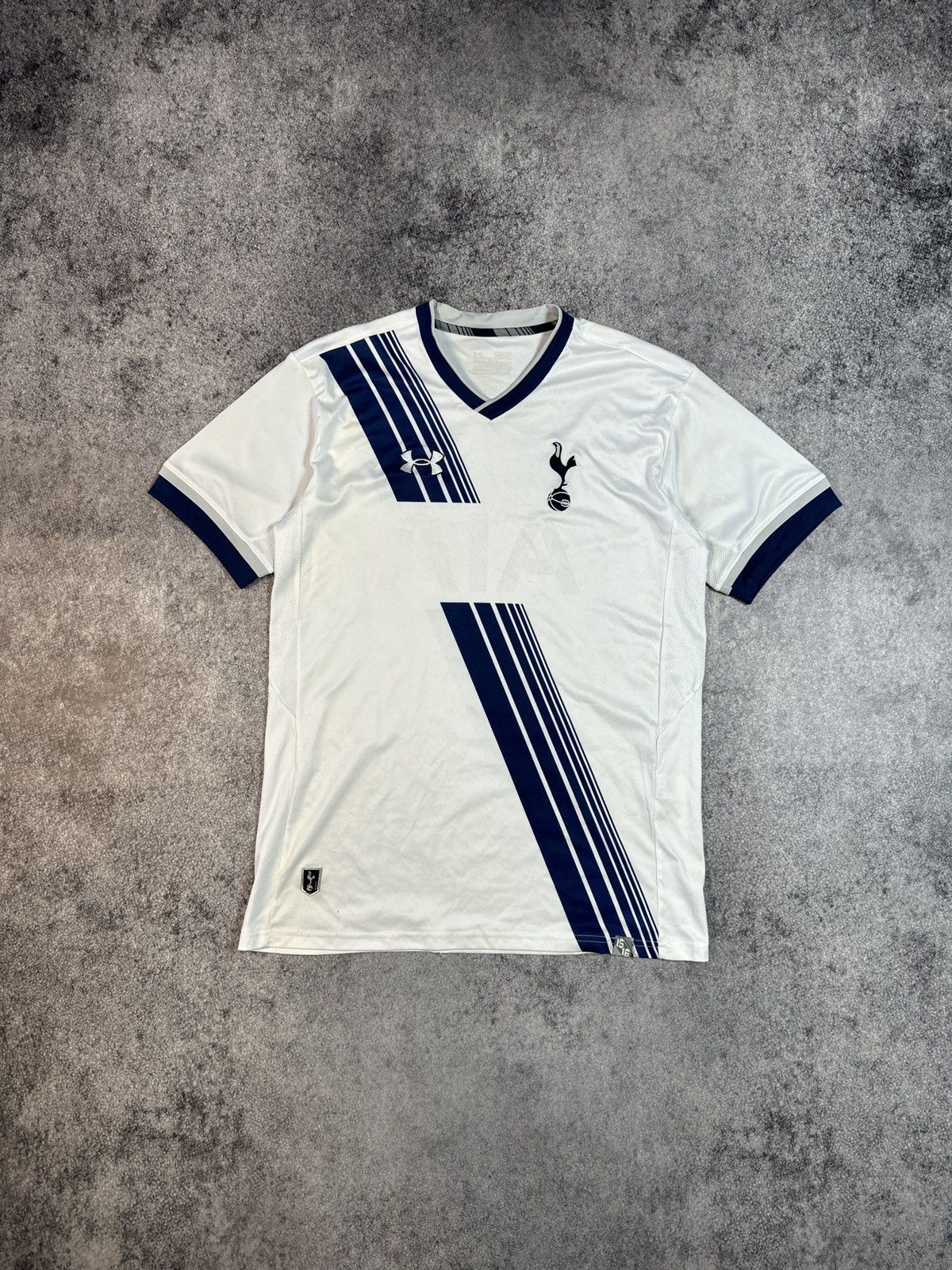 Under Armour Under Armour Tottenham Spurs AIA Soccer Jersey Rare M Size US M / EU 48-50 / 2 - 1 Thumbnail