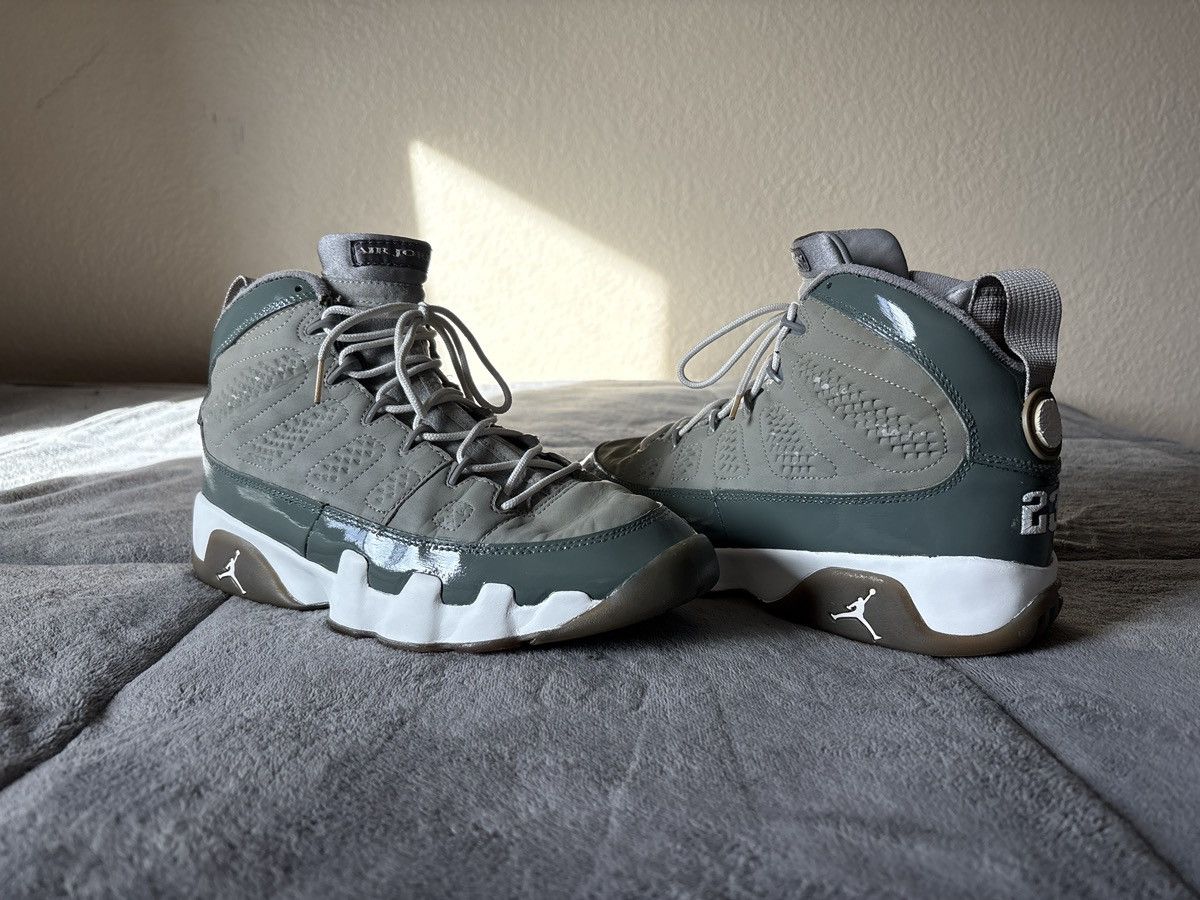 Jordan Brand Nike Air Jordan 9 Retro High Cool Grey 2002 Size US 9 / EU 42 - 1 Thumbnail