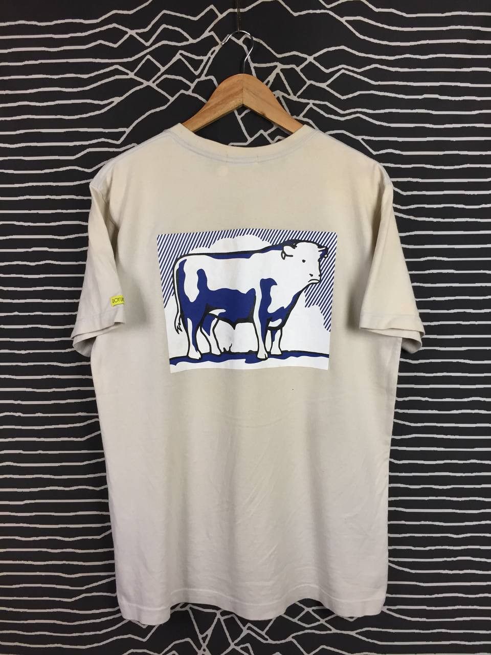 Uniqlo Uniqlo Roy Lichtenstein Bull Profile Series Pop Art Tee Size US L / EU 52-54 / 3 - 13 Thumbnail