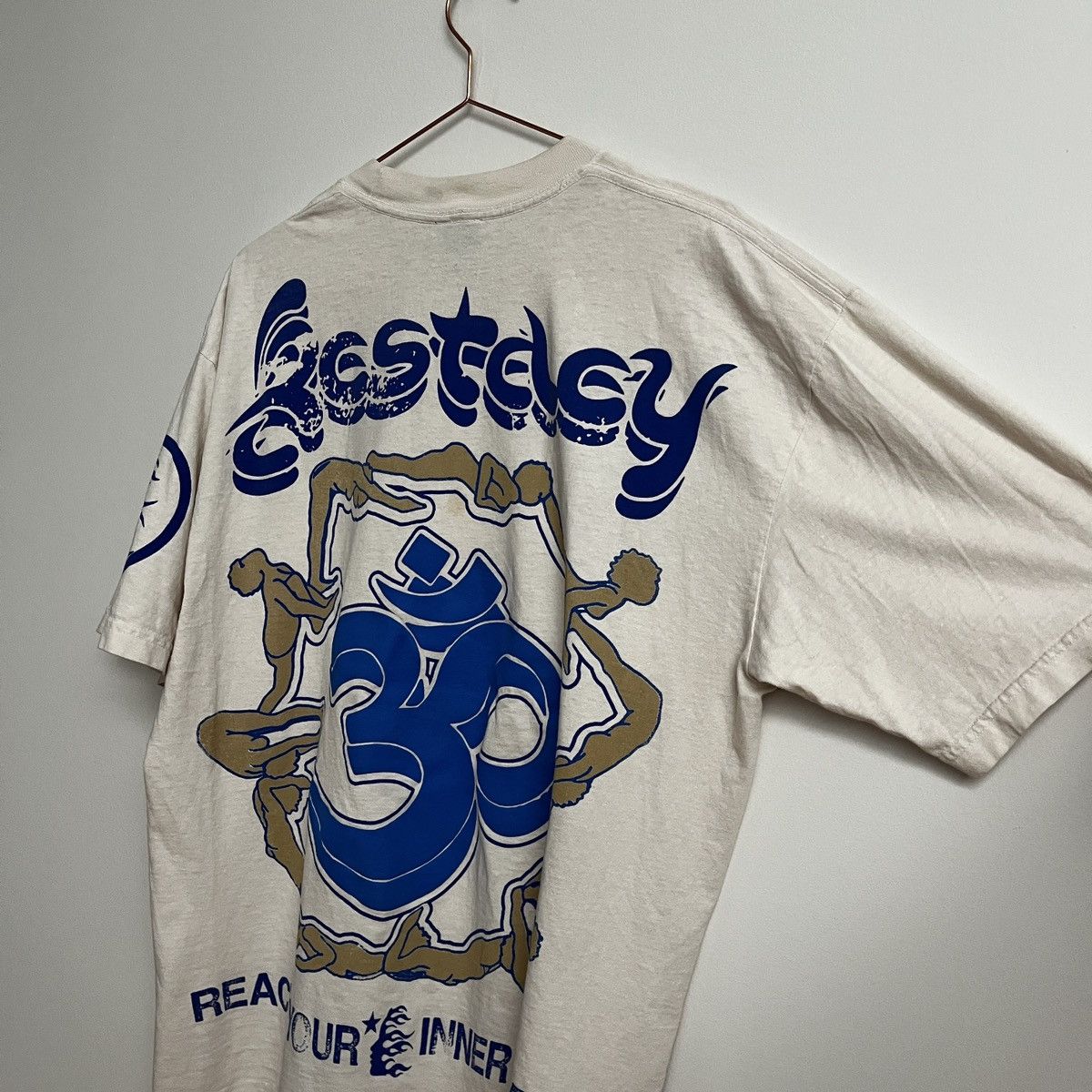 HELLSTAR HELLSTAR Yoga Teacher T Shirt (unisex) Size US L / EU 52-54 / 3 - 14 Thumbnail