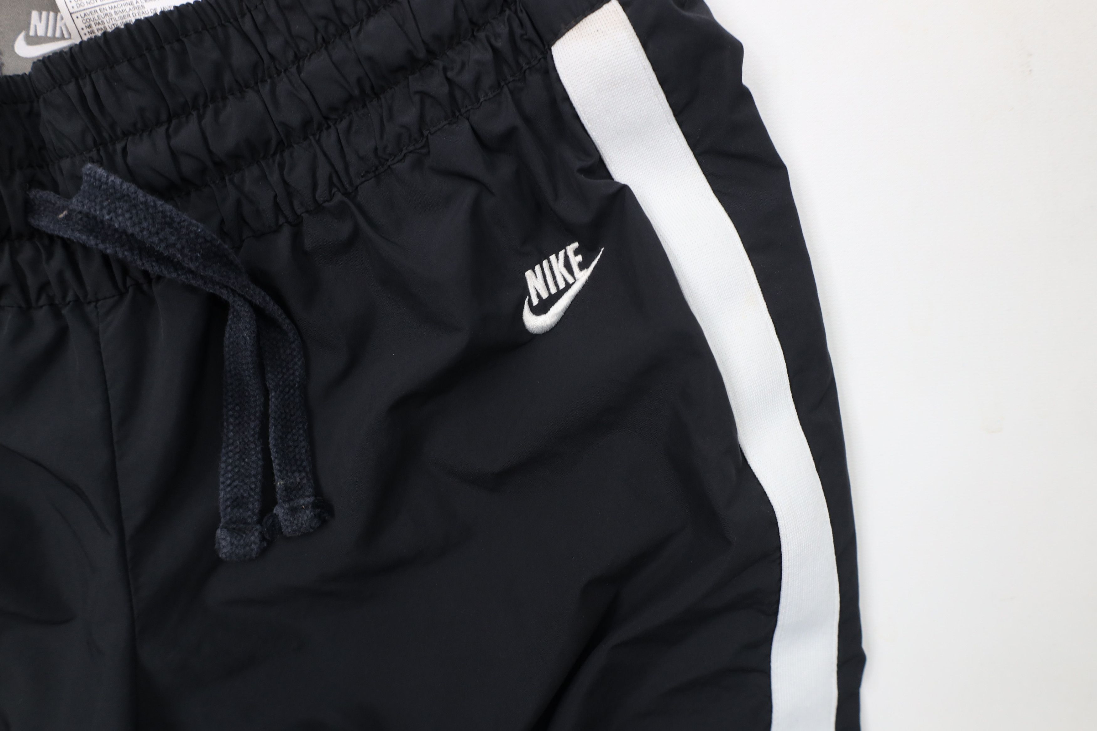 Nike × Vintage Vintage Y2K Nike Swoosh Lined Wide Leg Windbreaker Pants Size 34" / US 12 / IT 48 - 5 Thumbnail