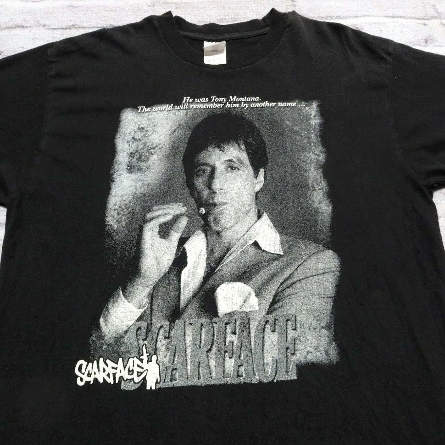 Vintage VINTAGE Scarface Tony Montana Tshirt Mens XXL Black Movie Size US XXL / EU 58 / 5 - 2 Thumbnail
