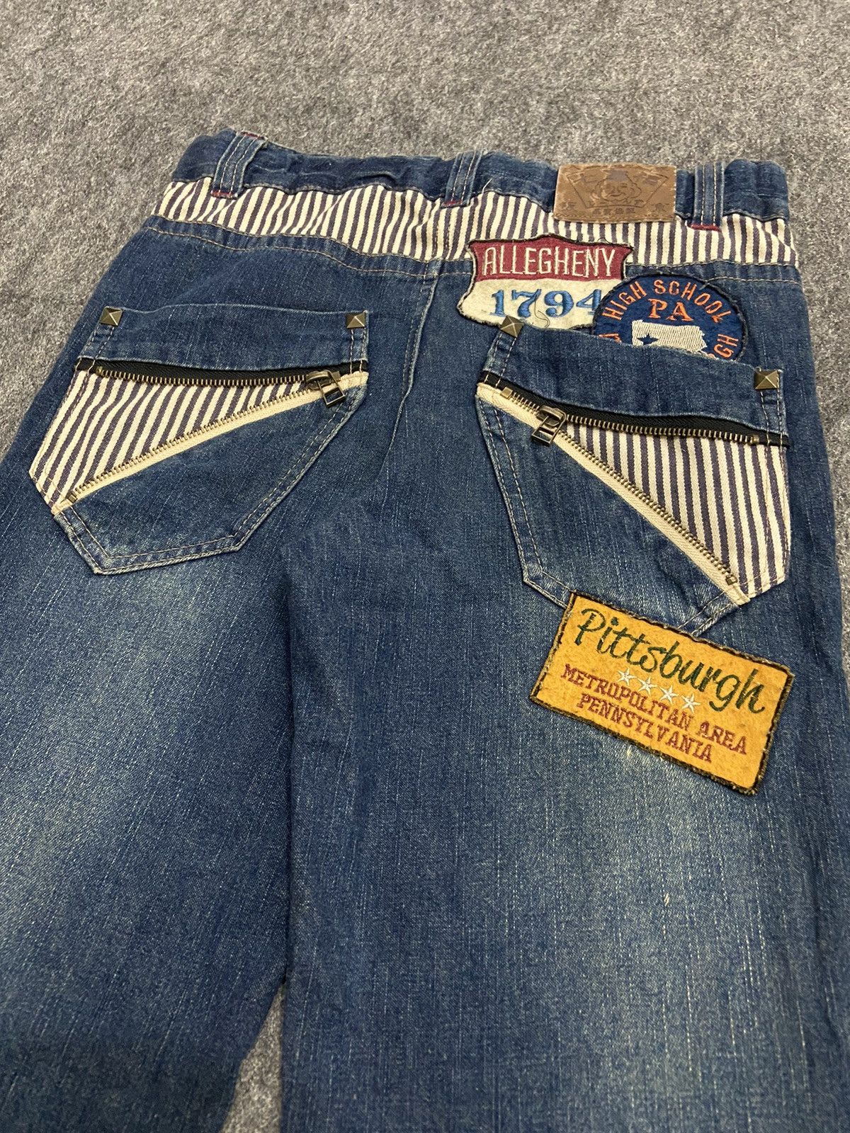 Japanese Brand Y2K japanese feeling Jeans lots of embroidery Size US 28 / EU 44 - 2 Thumbnail