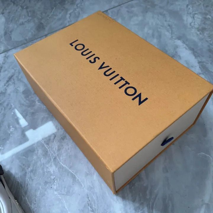 Louis Vuitton Louis Vuitton Frontrow White Low-Top Sneakers -2508 Size US 6 / IT 36 - 6 Thumbnail