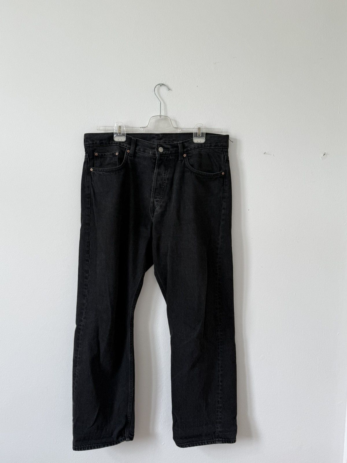 Weekday Black Weekday SPACE Denim 33/30 Size US 32 / EU 48 - 1 Thumbnail