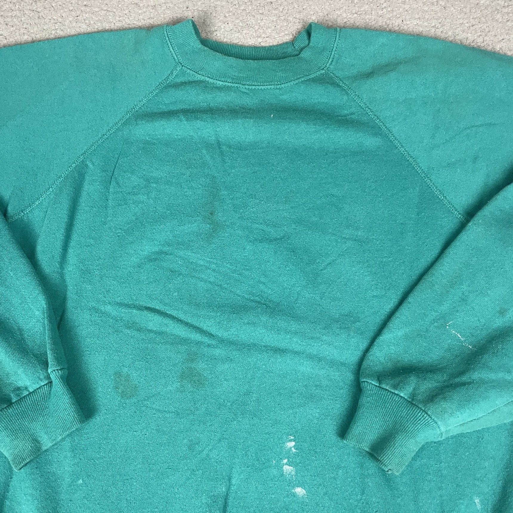 Hanes VINTAGE Hanes Sweatshirt Adult L Crew Neck Green Distressed Logo Graphic 80s 90s Retro Vintage Mens Size US L / EU 52-54 / 3 - 3 Thumbnail