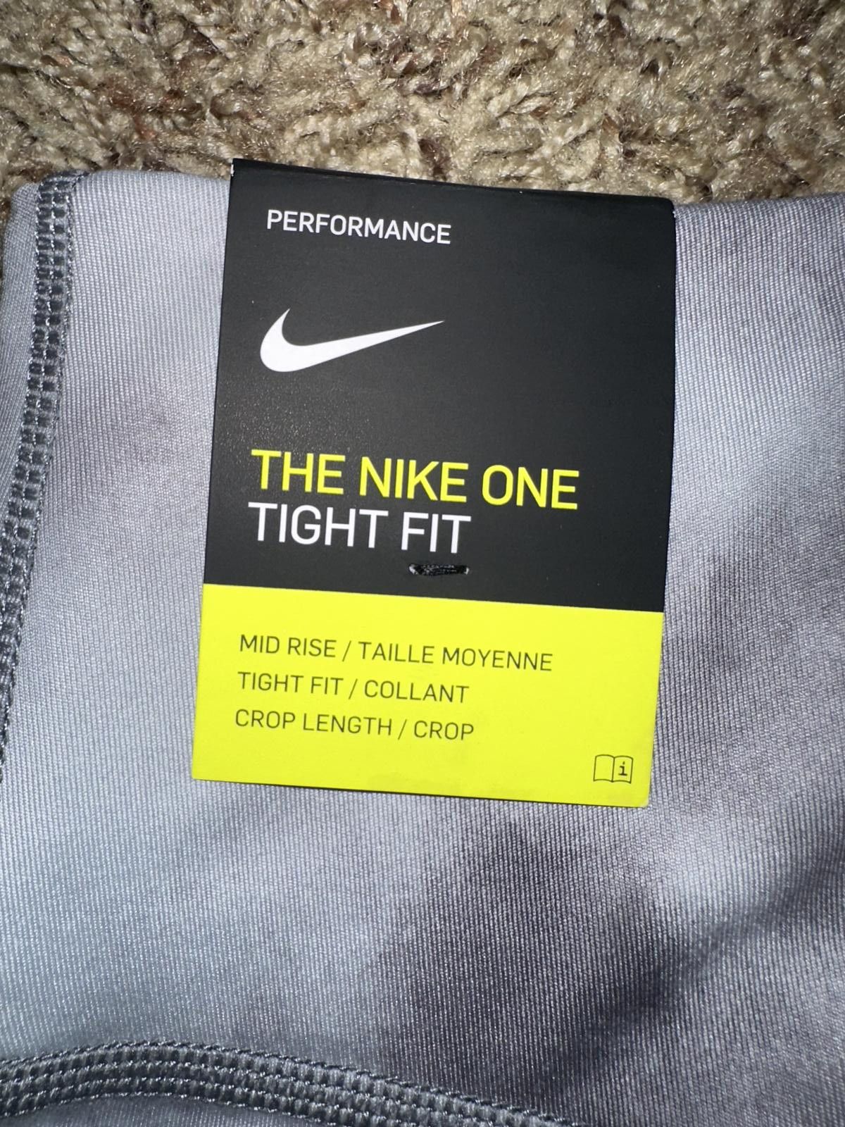 Nike Nike Women's One Icon Mid-Rise Crop High Waisted Tie-Dye Leggings Sample Size 28" / US 6 / IT 42 - 2 Thumbnail