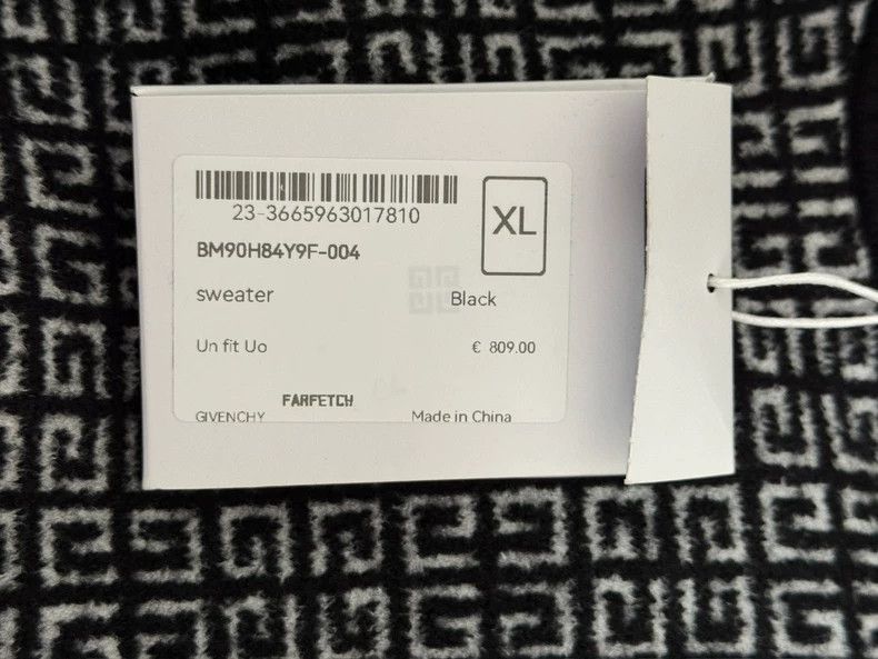 Other Givenchy Four-panel full print sweater, XL Size US XL / EU 56 / 4 - 4 Thumbnail