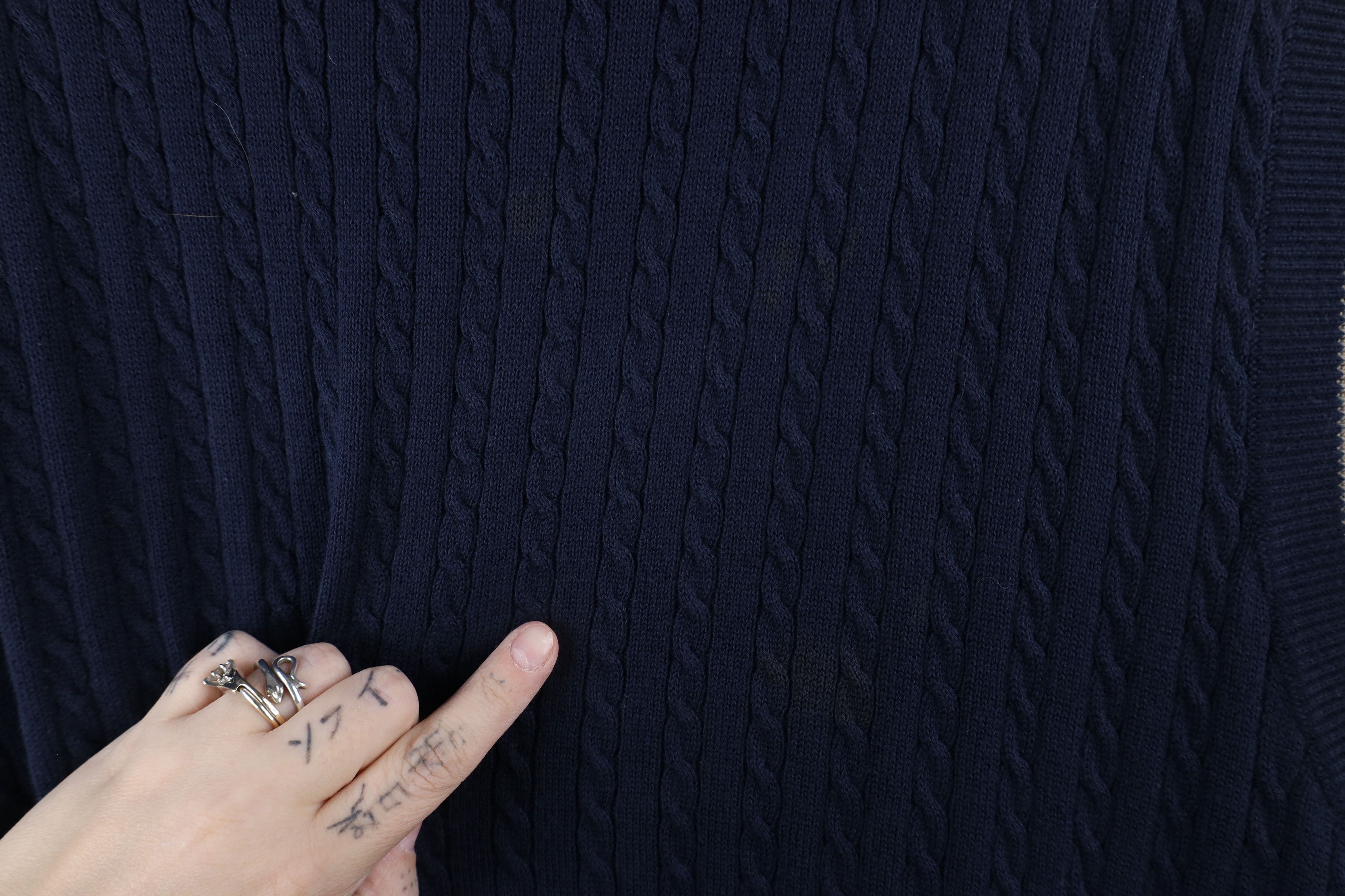 Vintage Vintage 90s Streetwear Cable Knit V-Neck Sweater Vest Blue Size US XL / EU 56 / 4 - 7 Thumbnail