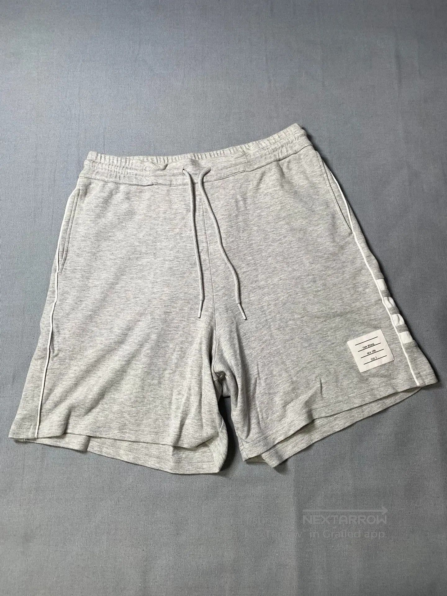 Thom Browne Thom Browne Classic Gray Four. Size US 26 / EU 42 - 2 Thumbnail