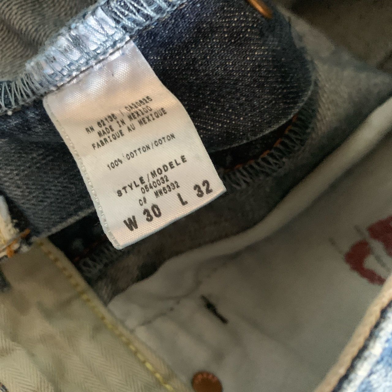 Guess vintage guess jeans Size US 30 / EU 46 - 4 Thumbnail