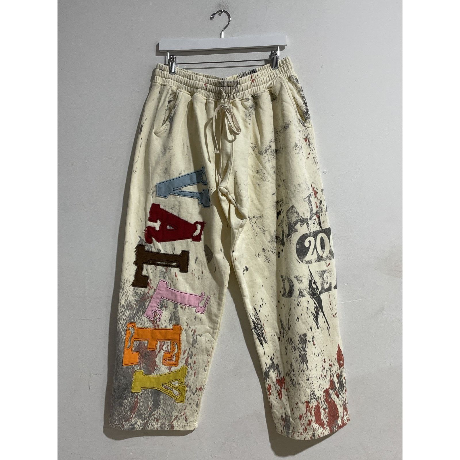 Vale VALE FOREVER PICASSO SWEATPANT SIZE SMALL NEW Size US 34 / EU 50 - 1 Thumbnail