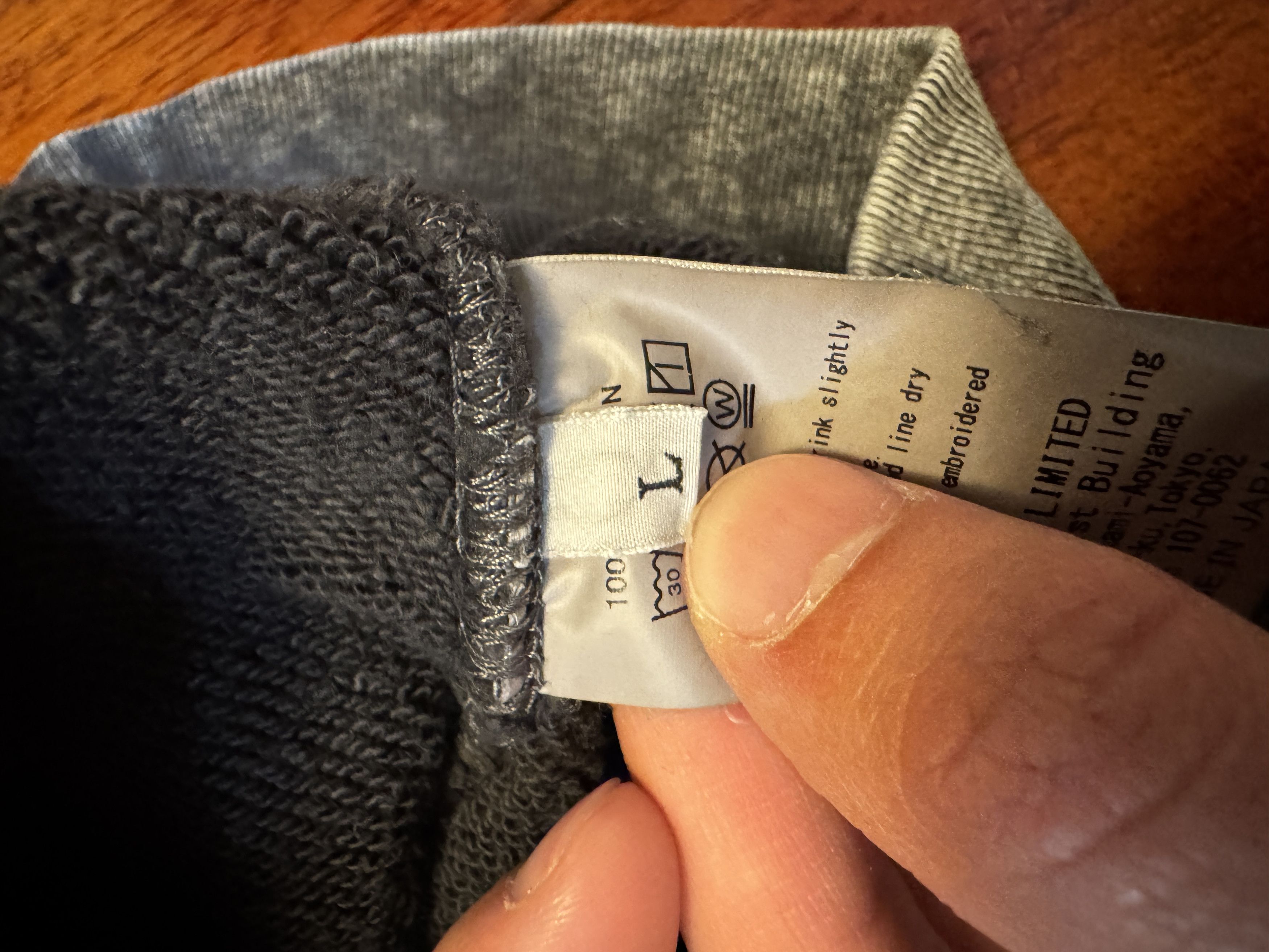 Cav Empt cav empt bleached washed crew Size US L / EU 52-54 / 3 - 5 Thumbnail