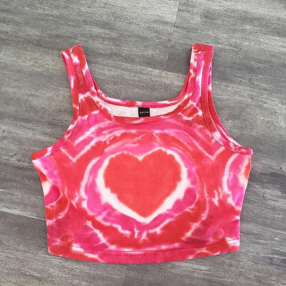 Shein Red Pink Heart SHEIN Cropped Tank Size S / US 4 / IT 40 - 1 Thumbnail