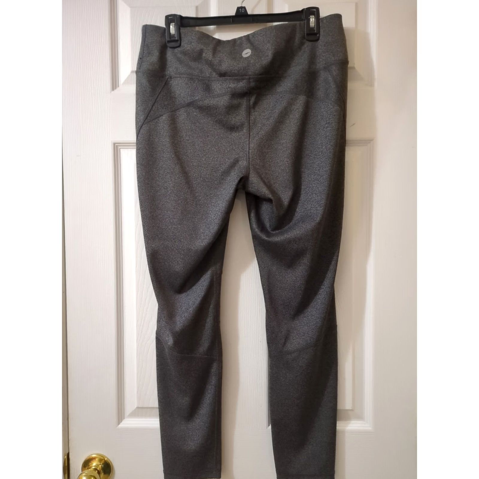 Avia Avia Leggings Women’s High Waist Ankle Size L Grey Pockets Elastic Waist Skinny Stretch Size 36" / US 14 / IT 50 - 3 Thumbnail