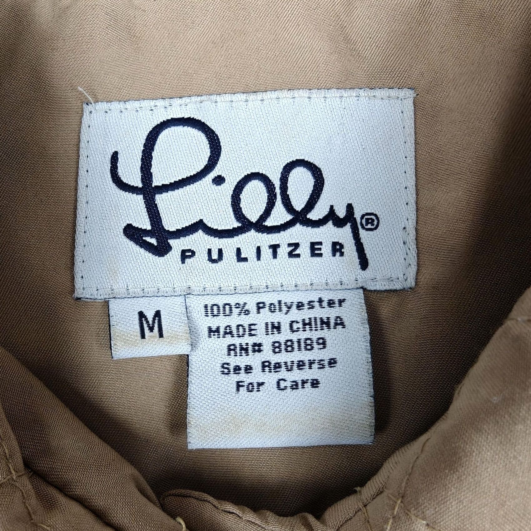 Lilly Pulitzer Lilly Pulitzer Coat Womens Medium Beige Quilted Snap Front Pockets Lined Warm Size M / US 6-8 / IT 42-44 - 2 Thumbnail