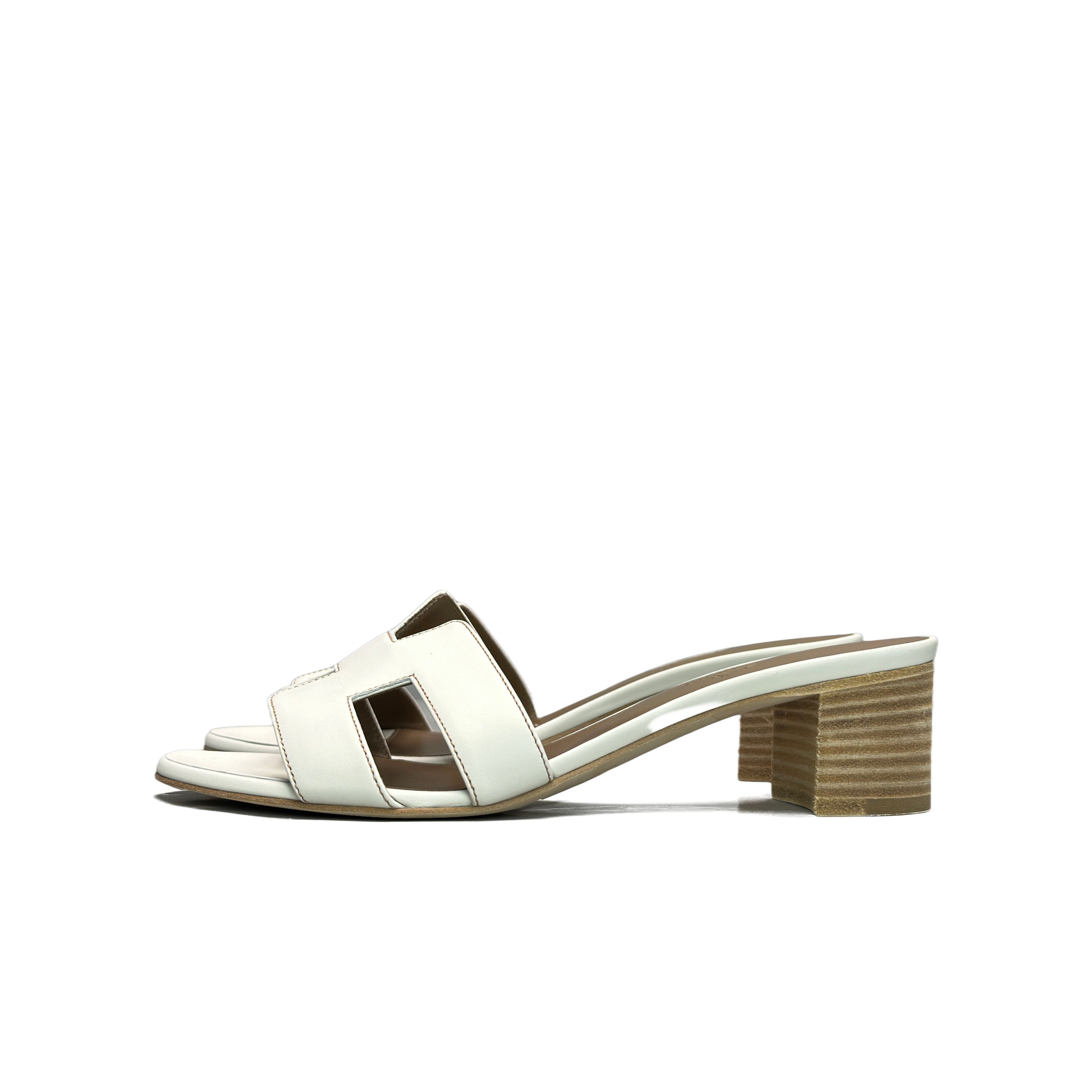 Hermes Hermes Oasis White Leather Sandals Size 37 Size US 7 / IT 37 - 1 Thumbnail