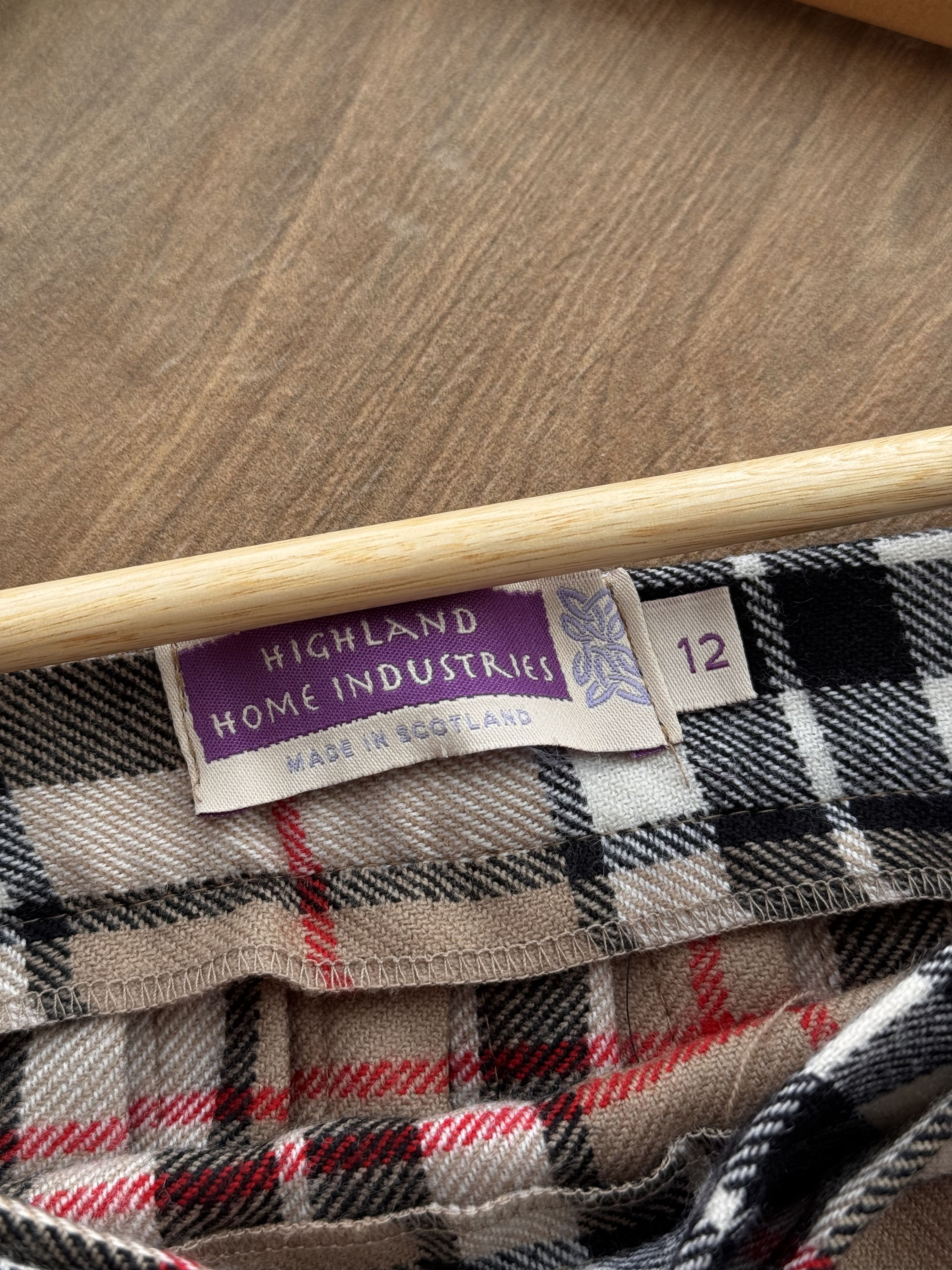 Harley of Scotland × Vintage Vintage Scottish Highland Home Industries Woven Tartan Kilt Size 30" / US 8 / IT 44 - 12 Thumbnail