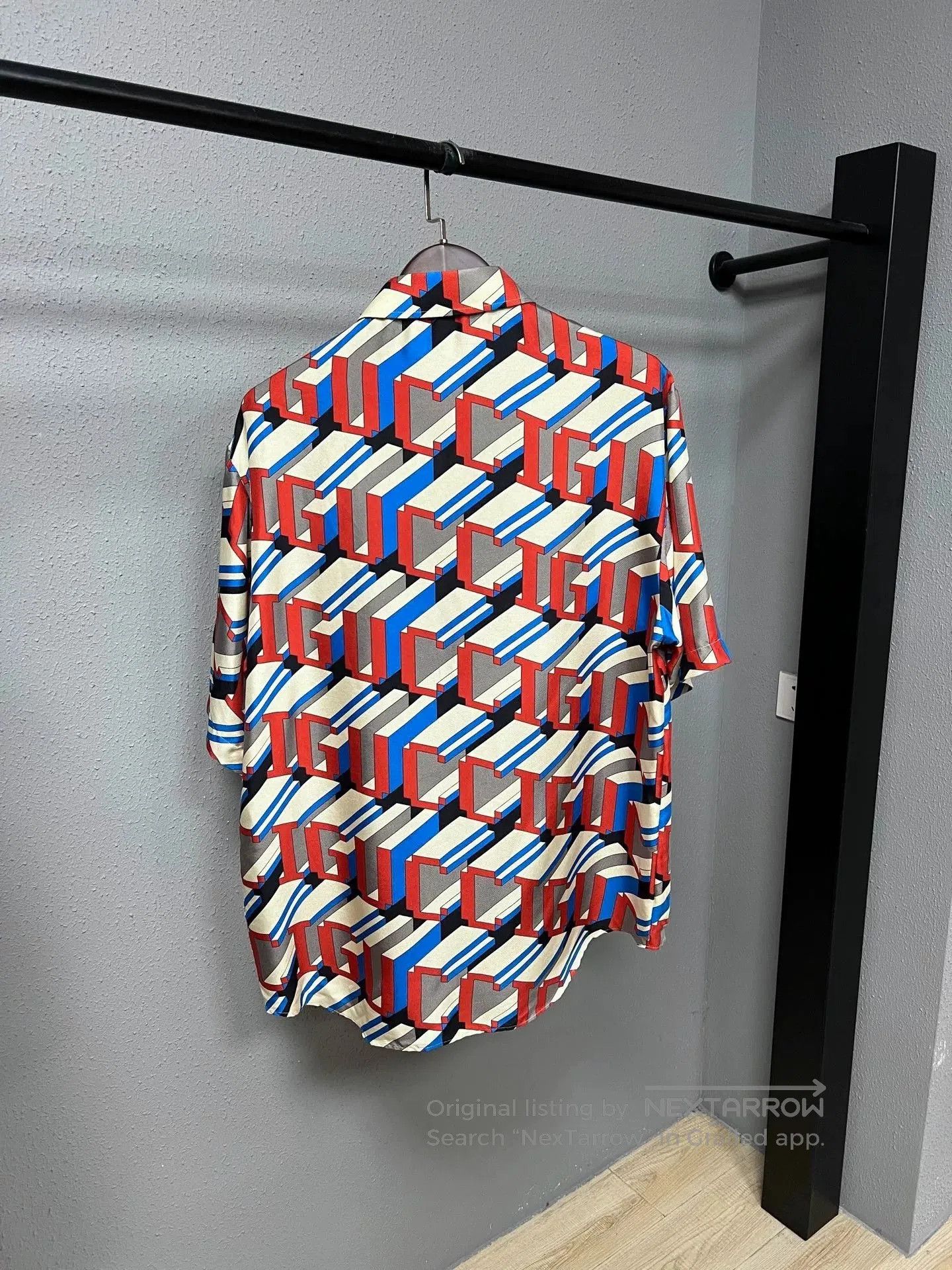 Gucci Gucci All. Size US M / EU 48-50 / 2 - 2 Thumbnail