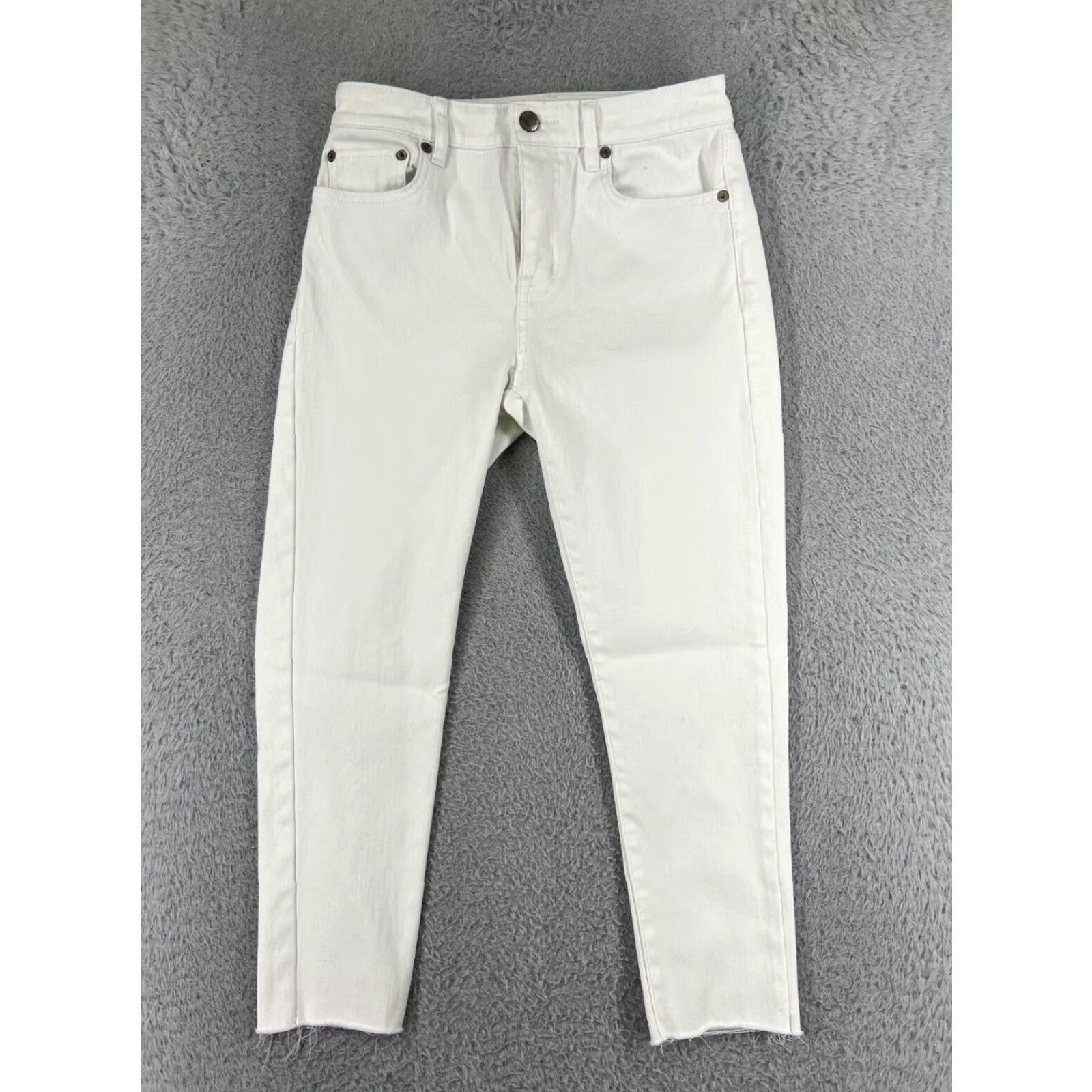 Ralph Lauren Lauren Ralph Lauren Jeans Women 2P White Denim Capri 5-Pocket Design Cropped Distressed Stretch Black Label Polo Pocket Tapered Modern USA Mens? Size 26" / US 2 / IT 38 - 2 Thumbnail