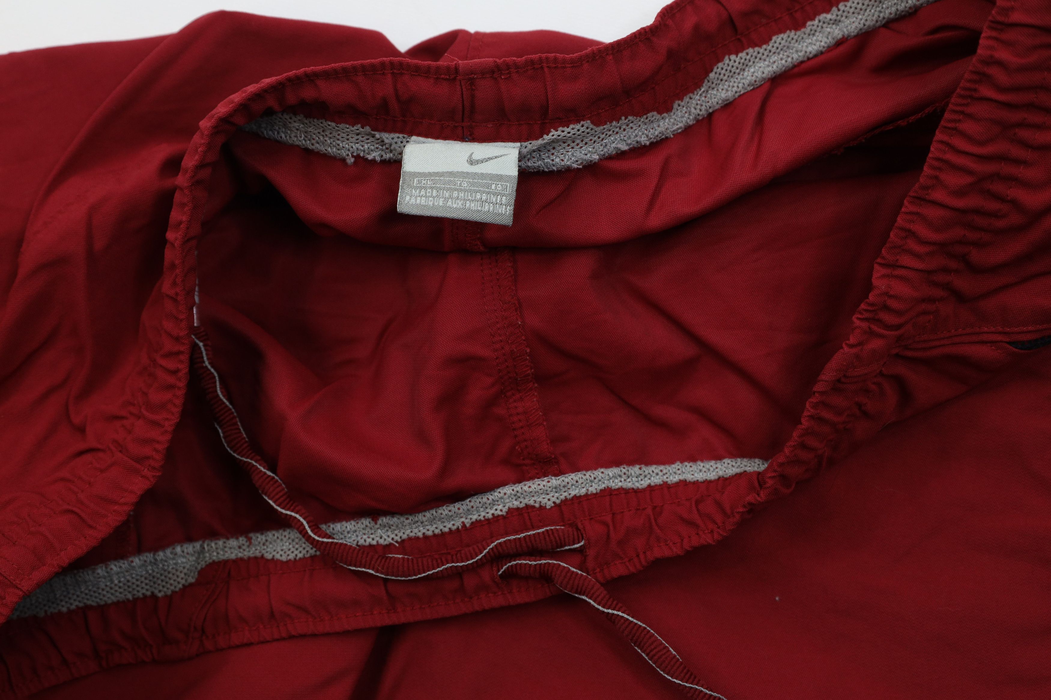 Nike AS IS Vintage Nike Travis Scott Mini Swoosh Shorts Red Size US 36 / EU 52 - 8 Thumbnail