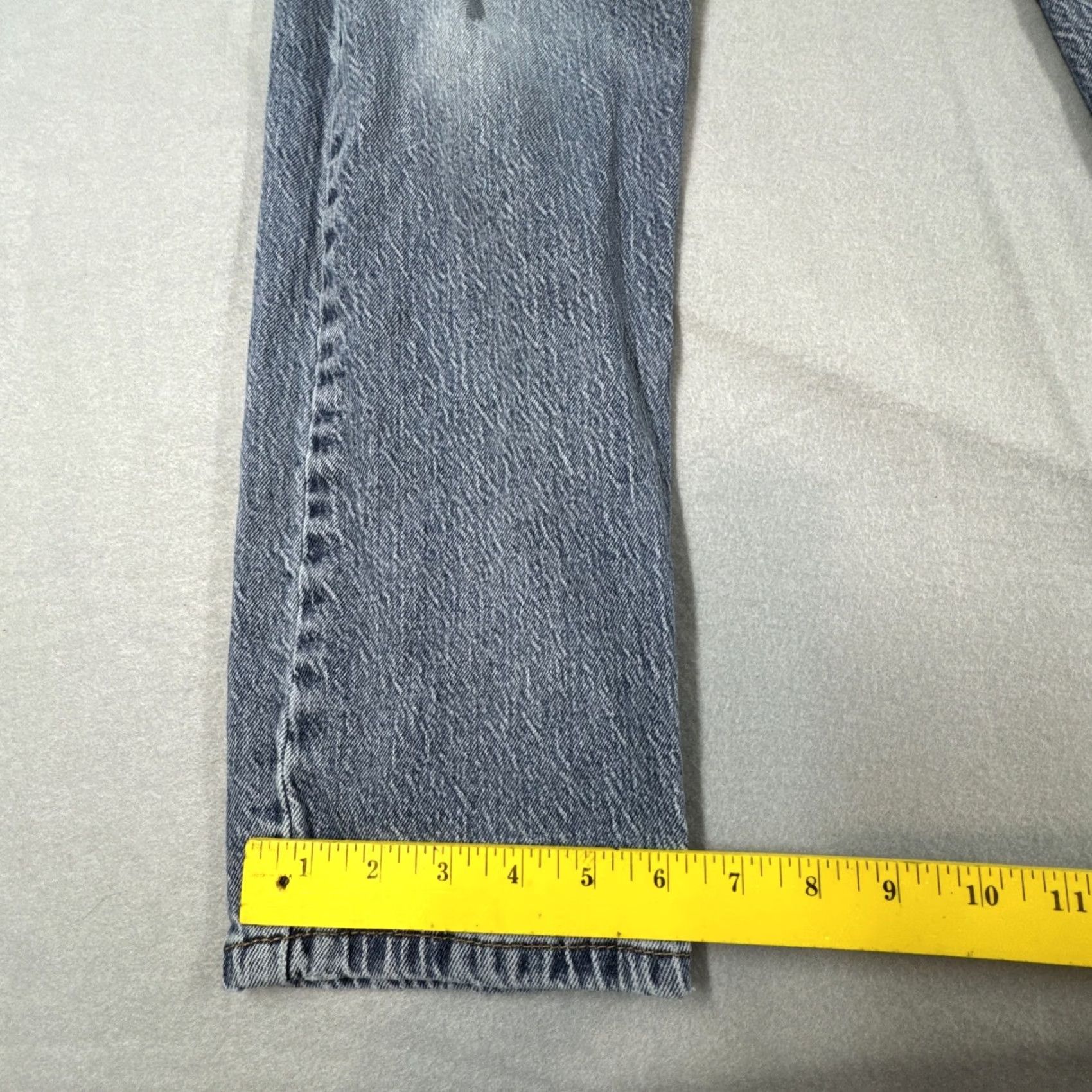 Levi's Levi'S 502 Jeans Men Blue High Rise Straight Fit Medium Wash Size US 36 / EU 52 - 2 Thumbnail