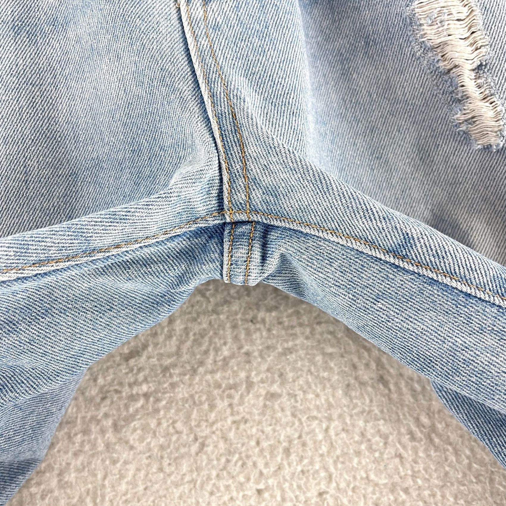 Vintage Lovers + Friends Jeremy Boyfriend Jeans Womens Size 25 Blue Destroyed High-Rise Jeans Size 42" / US 20 - 6 Thumbnail