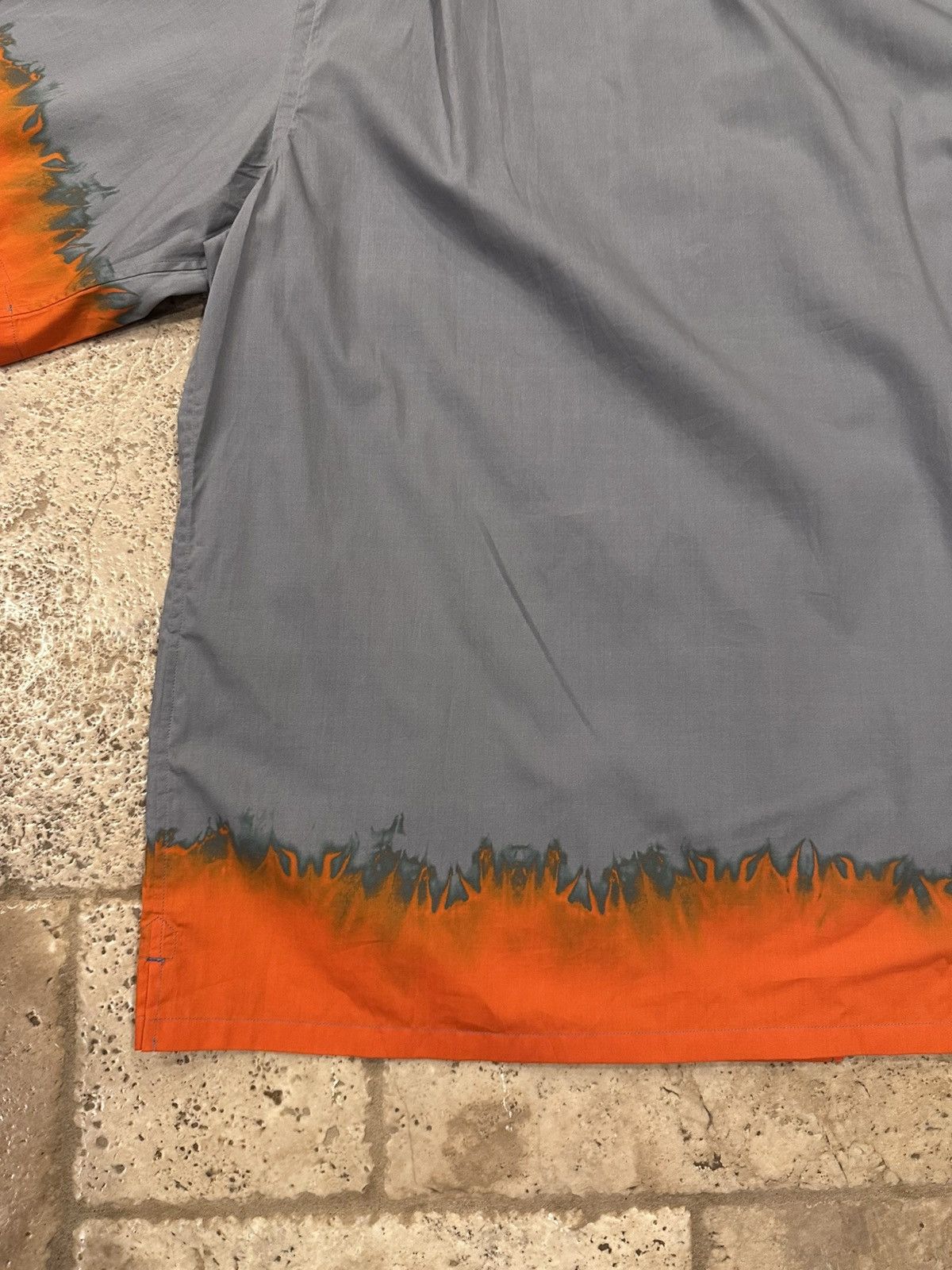 Prada Prada Grey / Orange Flames Tie-Dye Print Button Up Shirt Size US XXL / EU 58 / 5 - 9 Thumbnail