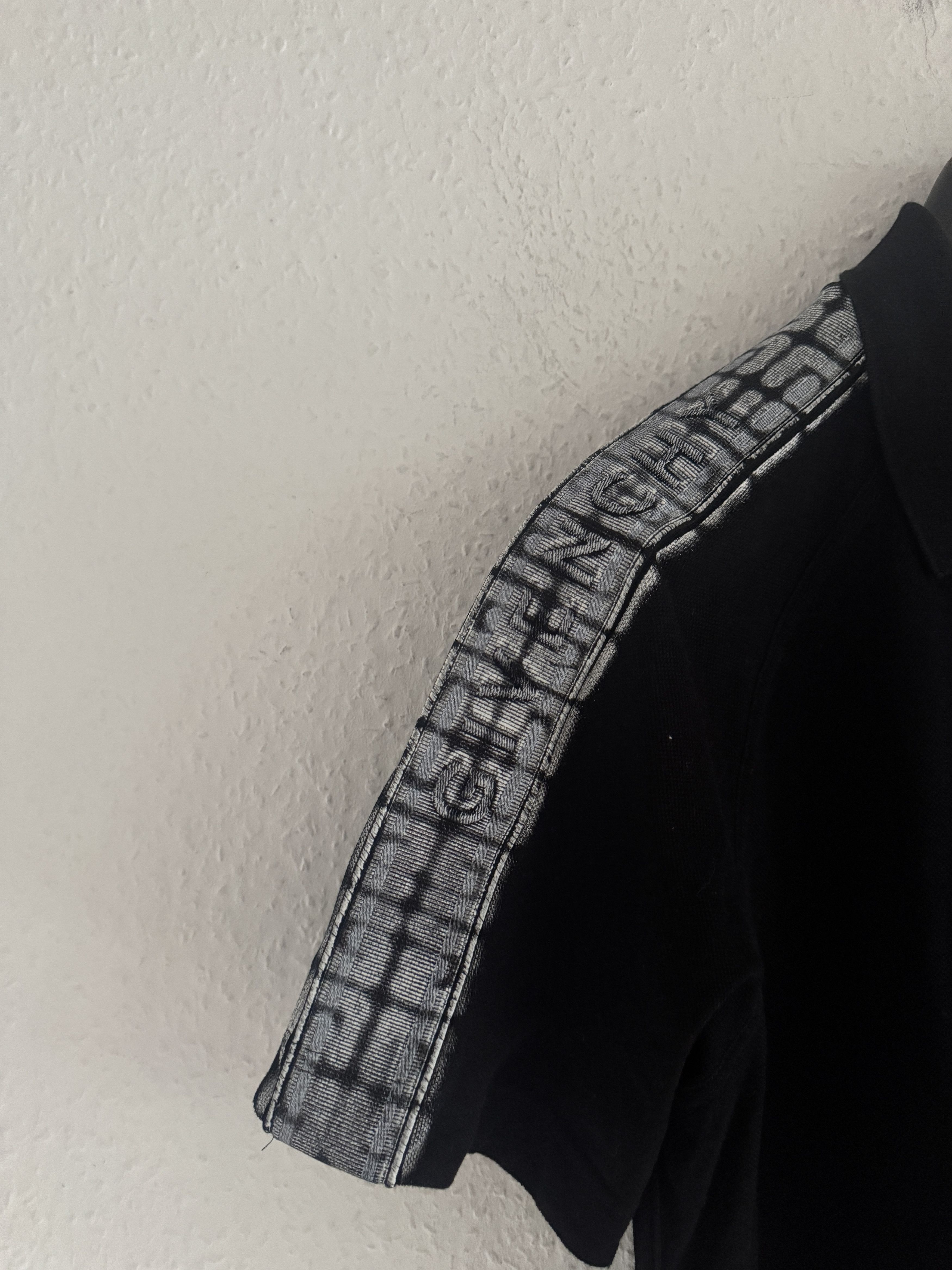 Chito × Givenchy Graffiti Trim Polo Shirt Size US XS / EU 42 / 0 - 4 Thumbnail