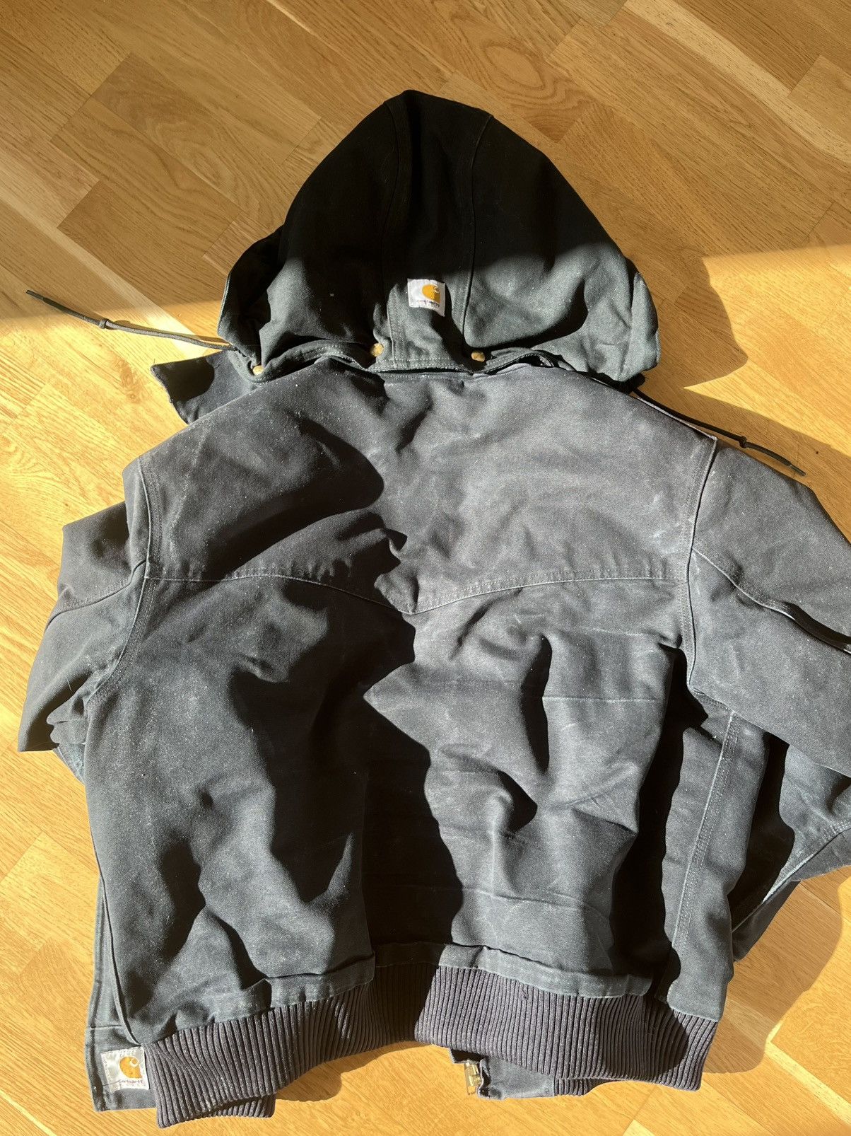 Carhartt vintage j13 Carhartt jacket with removable hood Size US XL / EU 56 / 4 - 5 Thumbnail