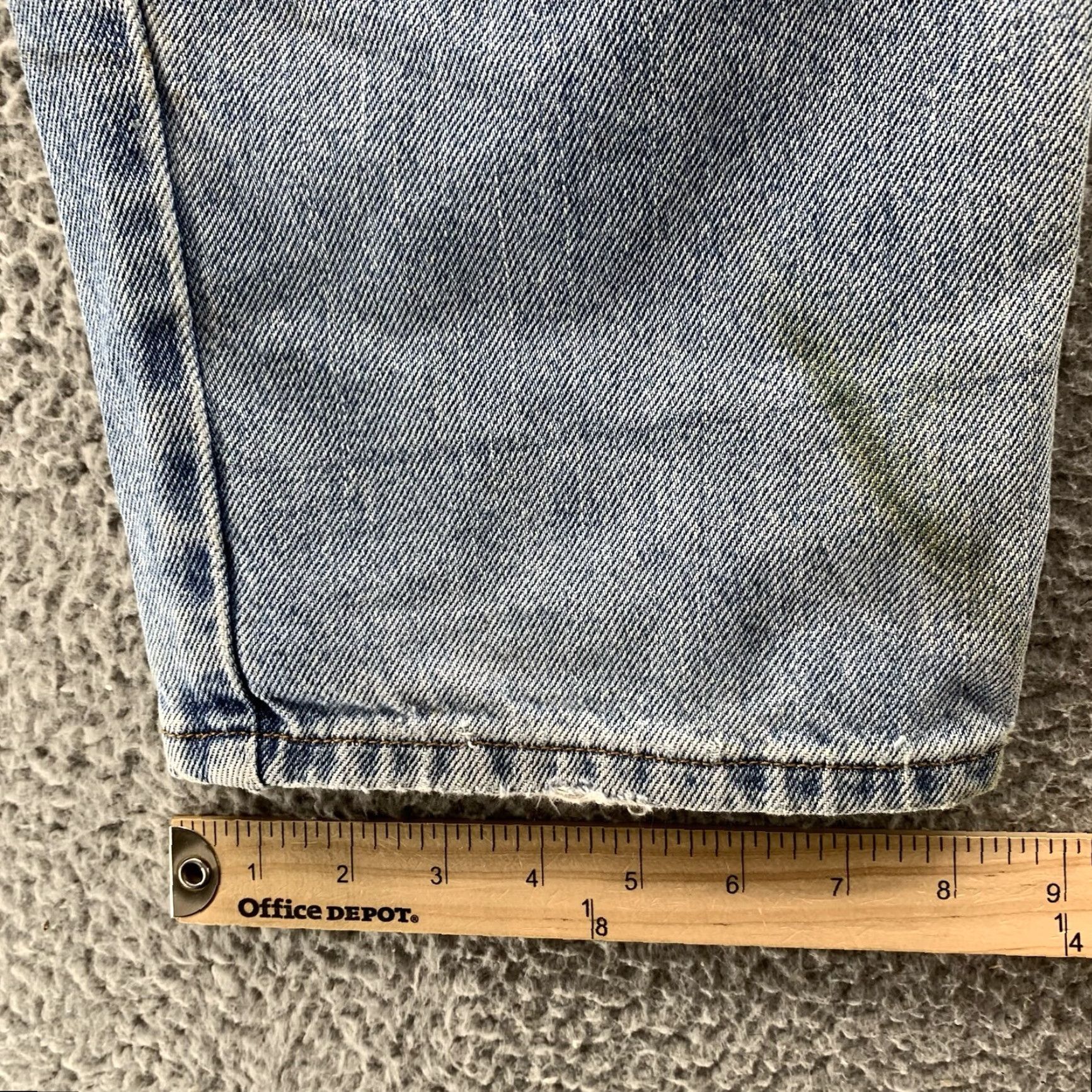 Levi's VINTAGE Levis 550 Jeans Mens 34x28 Blue Straight Washed Denim Pants 90s Baggy Skate Y2K Men Jeans Size US 34 / EU 50 - 4 Thumbnail
