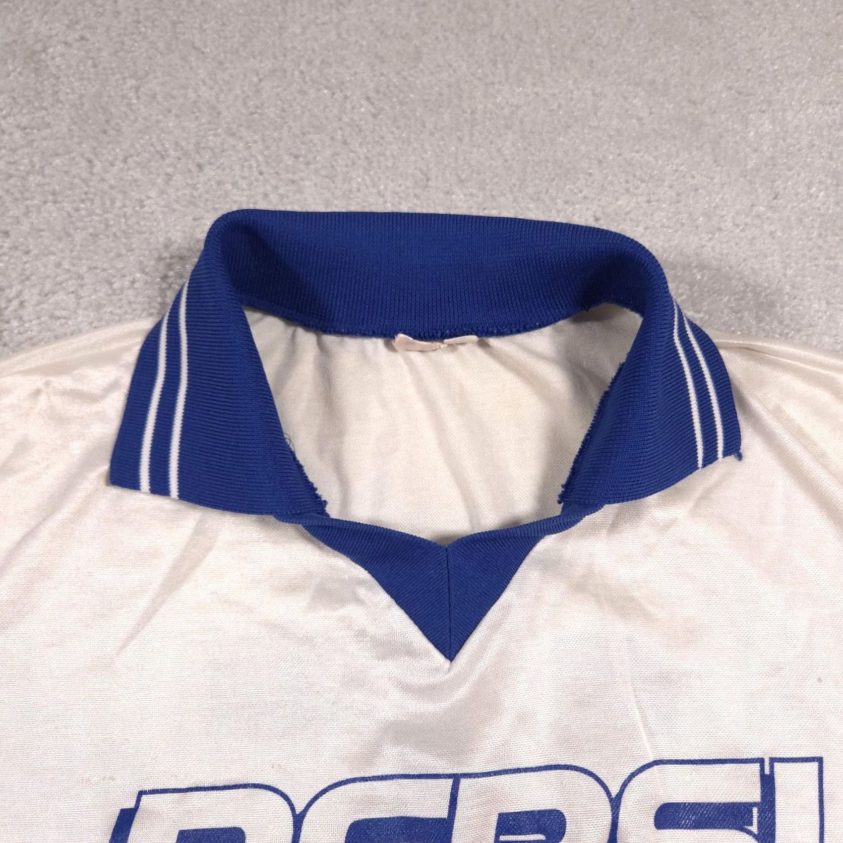 Vintage VINTAGE Pepsi Shirt Mens Medium Ringer V Neck Made USA 80s White Short Sleeve Graphic Print Logo Tennis Collar Sportswear Size US M / EU 48-50 / 2 - 5 Thumbnail