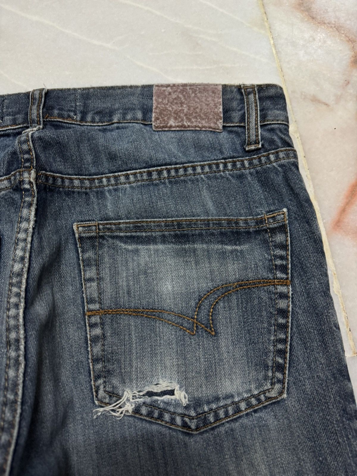 Japanese Brand FLARED JAPANESE THRASHED INSANE 90s STYLE DENIM JEANS Size US 32 / EU 48 - 14 Thumbnail