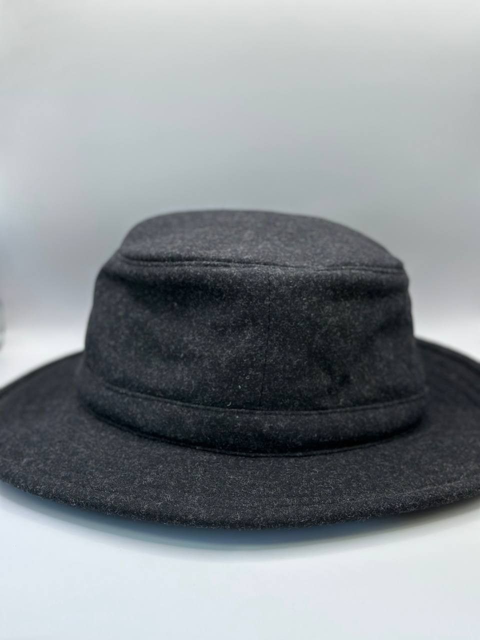 Tilley Tilley TTW2 Tec-Wool Hat Charcoal – Men’s Size 7 1/2 (60 cm) Size ONE SIZE - 4 Thumbnail