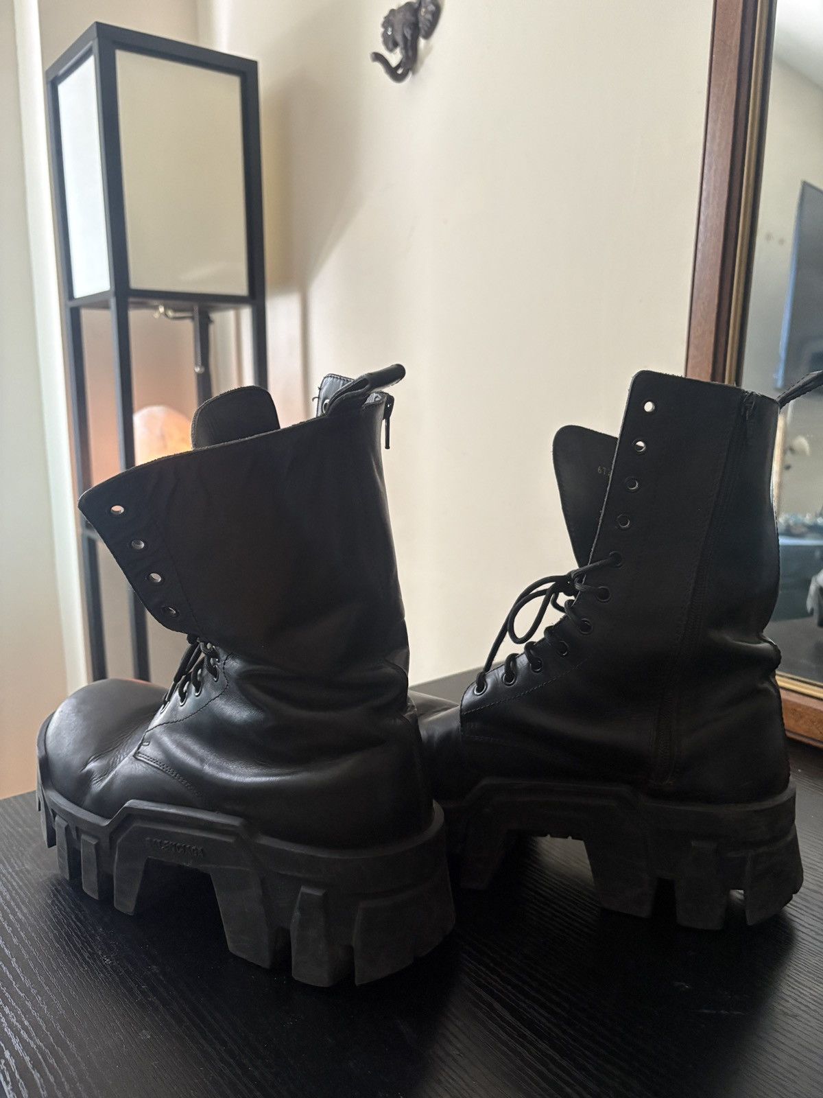 Balenciaga Balenciaga Bulldozer Boots AW21 Size US 11 / EU 44 - 2 Thumbnail