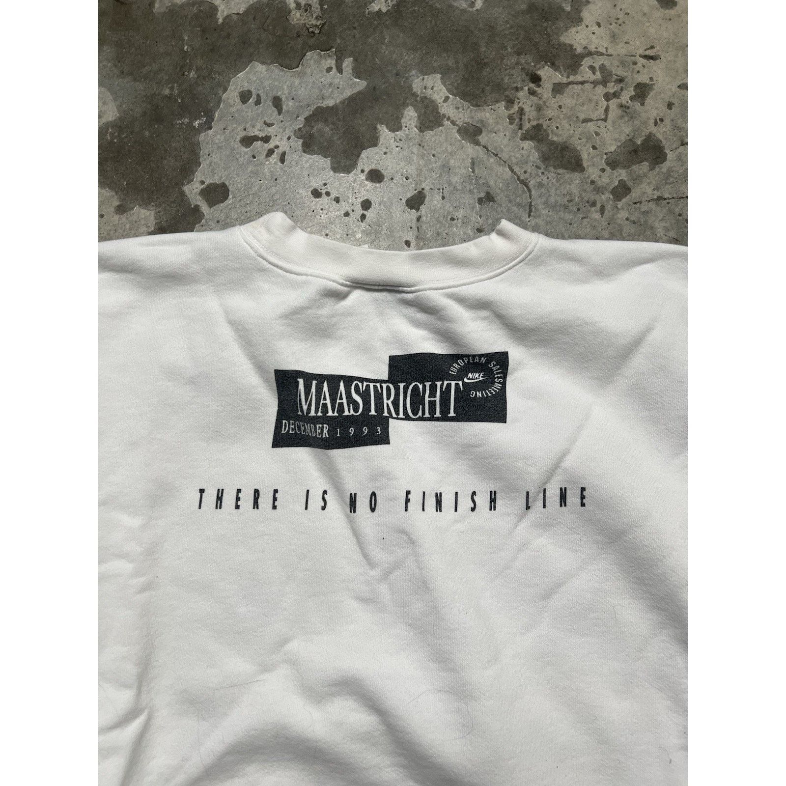 Nike Rare Vintage 90’s Nike European Sales Meeting Sweatshirt Size US XL / EU 56 / 4 - 9 Thumbnail