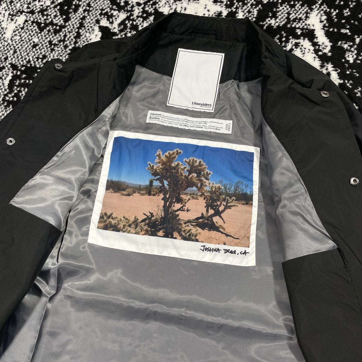 Japanese Brand × Liberaiders LIBERAIDERS TOKYO OG EMBROIDERY JOSHUA TREE COACH JACKET Size US XL / EU 56 / 4 - 6 Thumbnail
