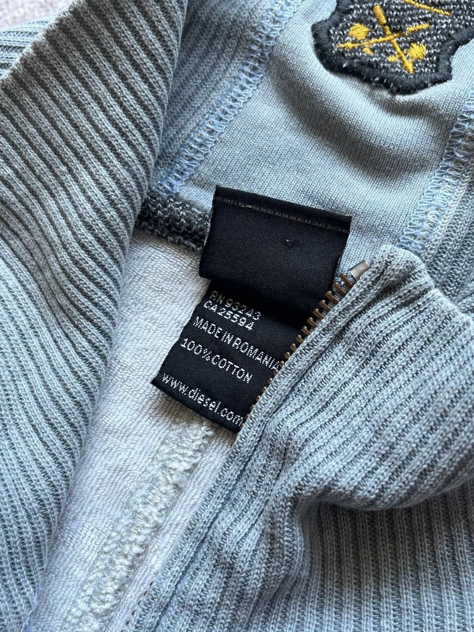 Diesel Vintage Diesel Archival Knit Zip Sweater Avantgarde Y2K L Size US L / EU 52-54 / 3 - 6 Thumbnail