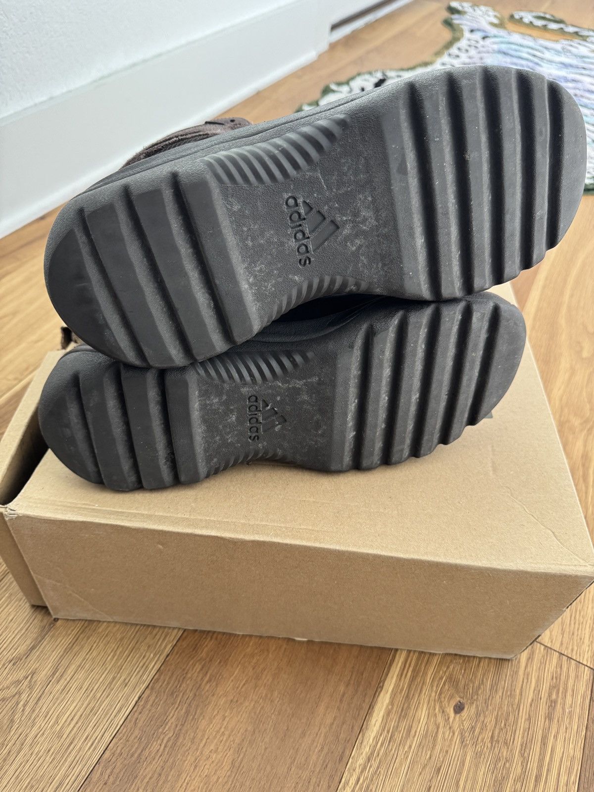 Yeezy YZY DSRT BT OIL Size US 12 / EU 45 - 6 Thumbnail