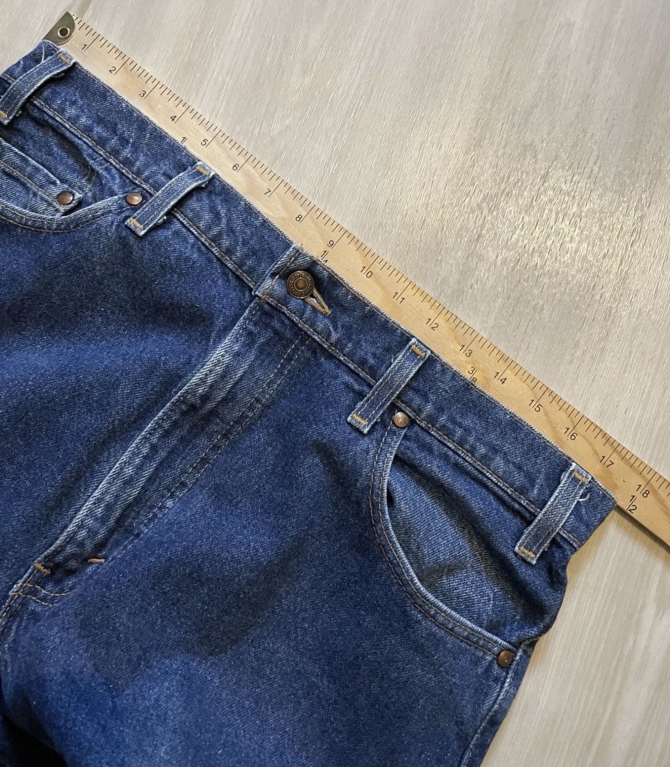 Levi's Vintage 90s Levis 540 Brown Tab Made In USA 36x30 *35x30 Size US 35 - 7 Thumbnail