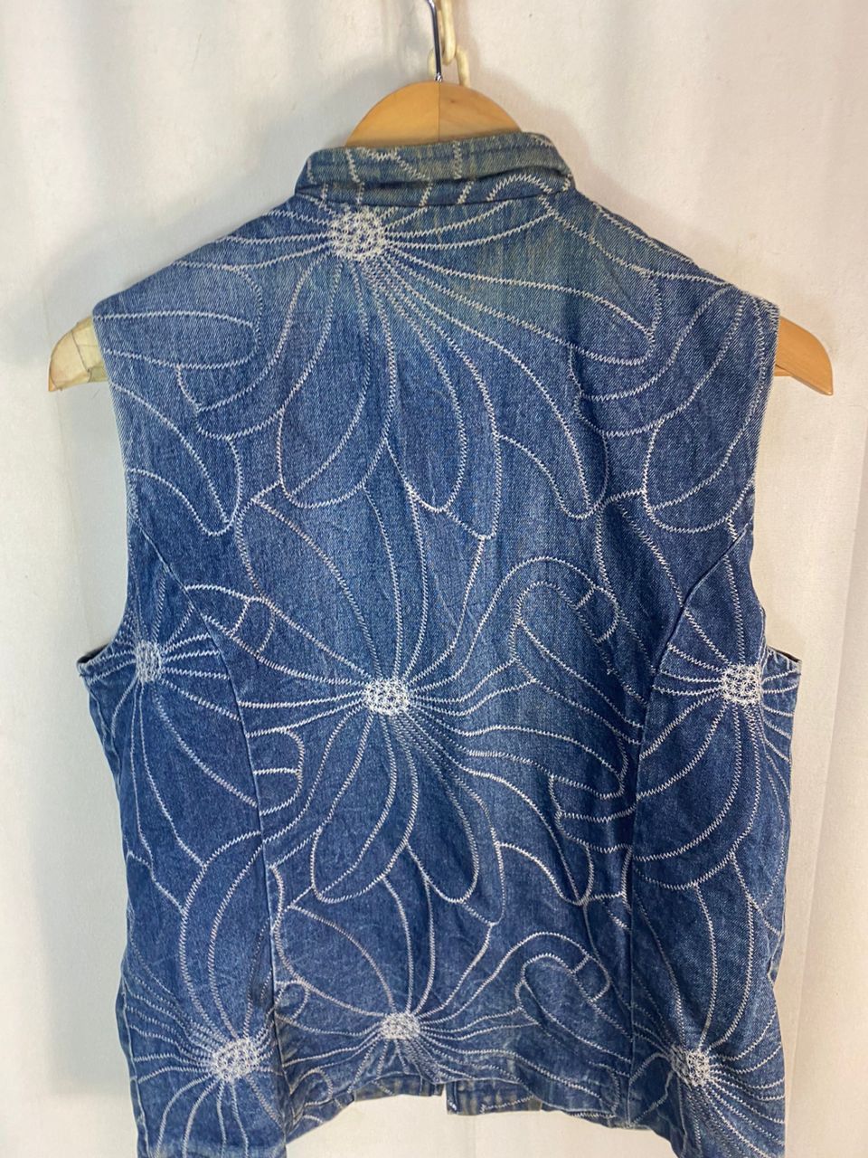 Japanese Brand Gabin distressed denim vest Size US M / EU 48-50 / 2 - 9 Thumbnail