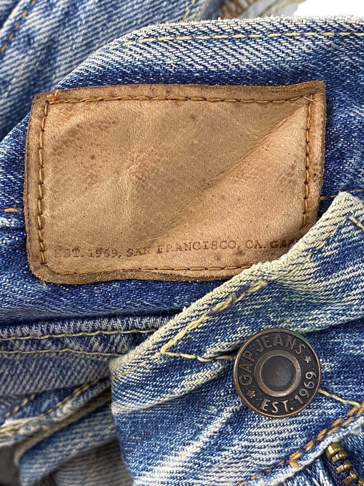Gap Gap Faded Wash Distressed Style Boot Cut Jeans Size US 28 / EU 44 - 11 Thumbnail
