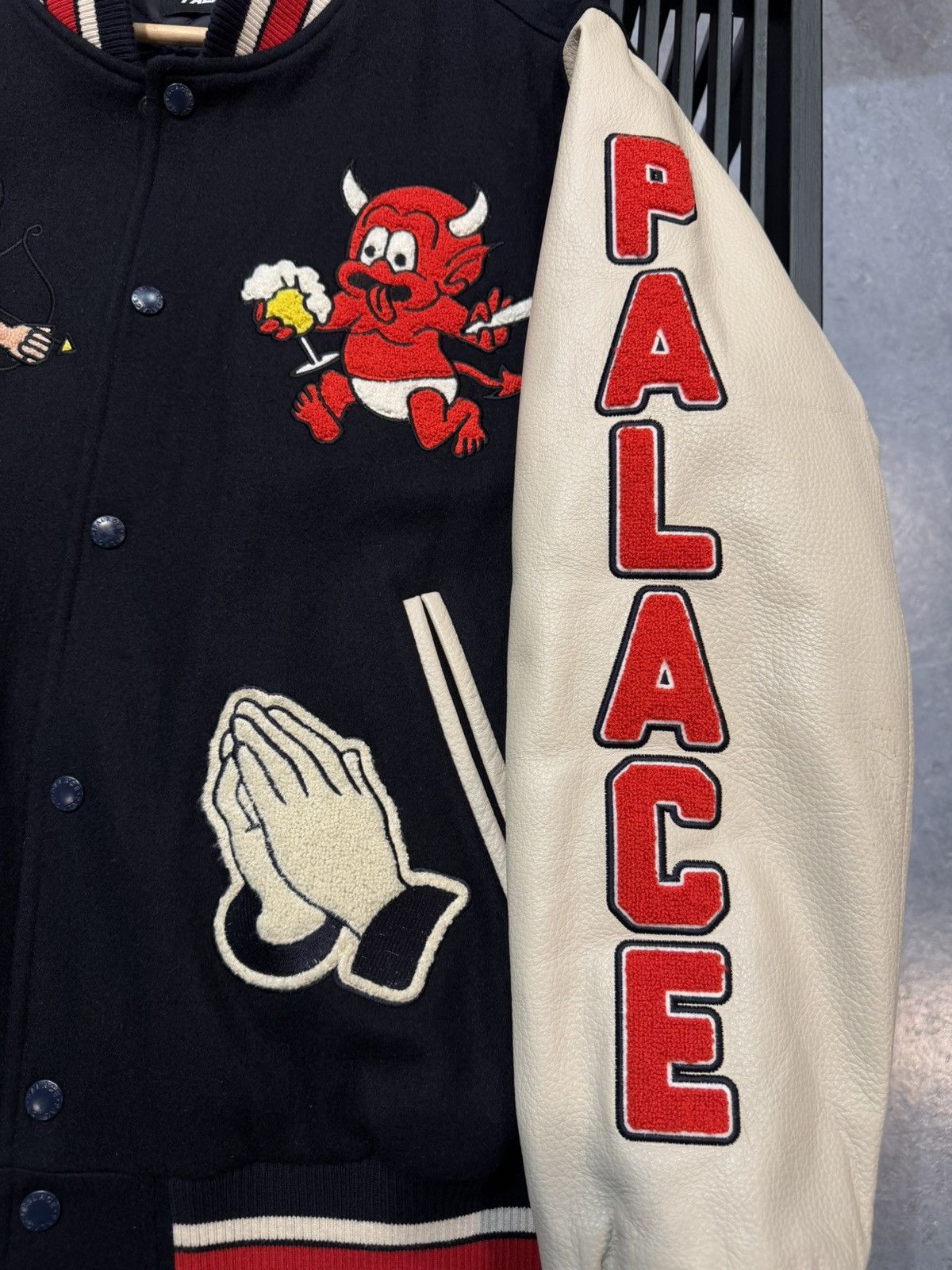 Palace Size M - Palace Fallen Angels Varsity Jacket Size US M / EU 48-50 / 2 - 3 Thumbnail