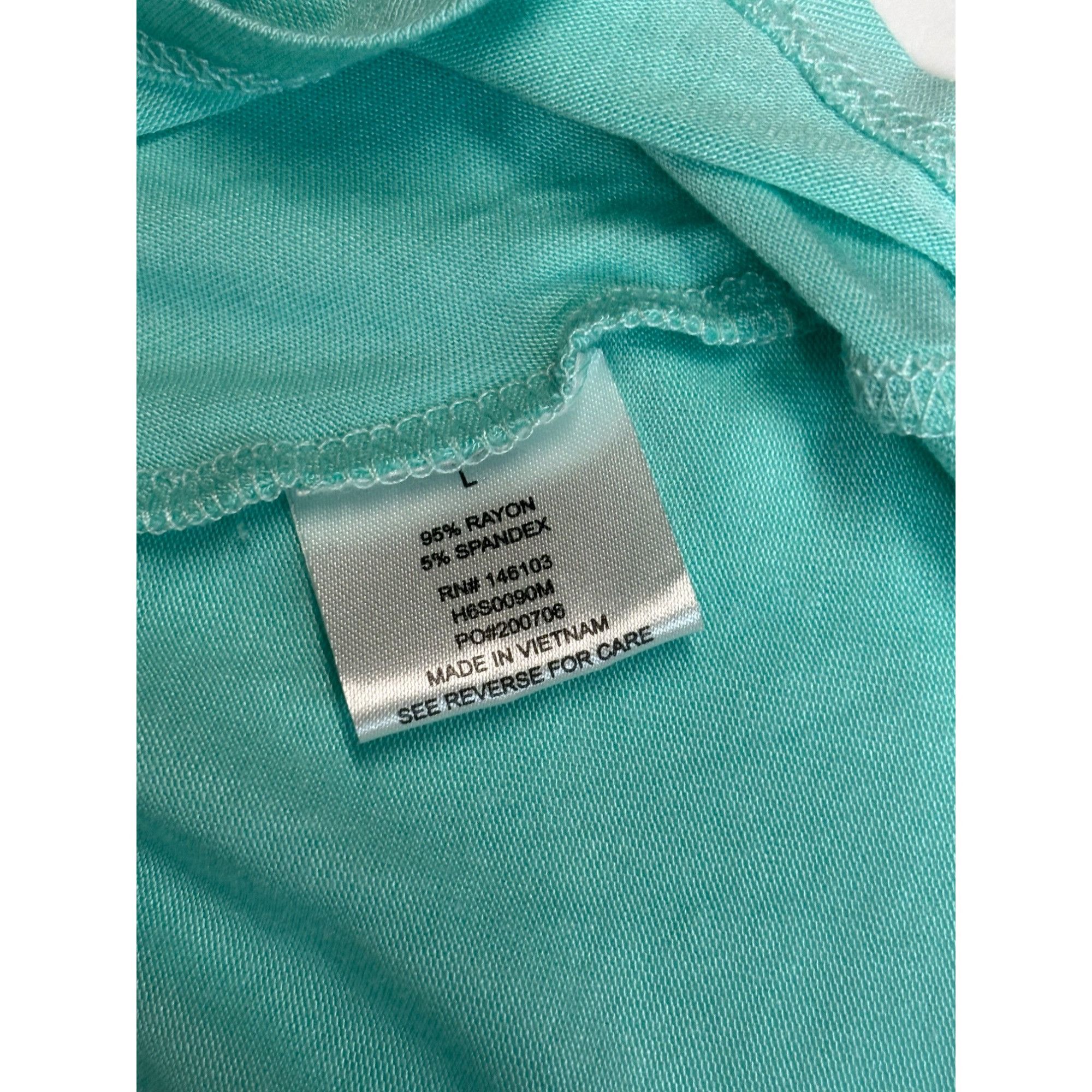 Other Hippie Rose Junior’s Sharkbite Hi-Low Tee, Lunar Mint, L Size L / US 10 / IT 46 - 8 Thumbnail